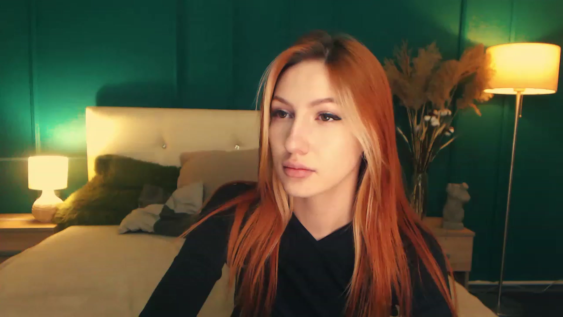 Gallery image thumbnail from LovelyGin's myfreecams stream on, 05/10/2023, 19:06 image 15 of 20