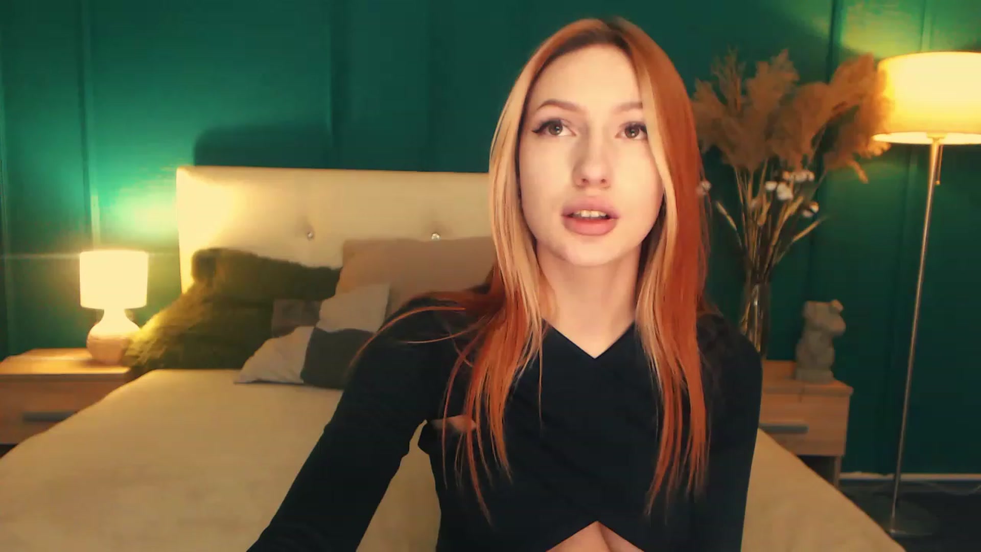 Gallery image thumbnail from LovelyGin's myfreecams stream on, 05/10/2023, 19:06 image 8 of 20