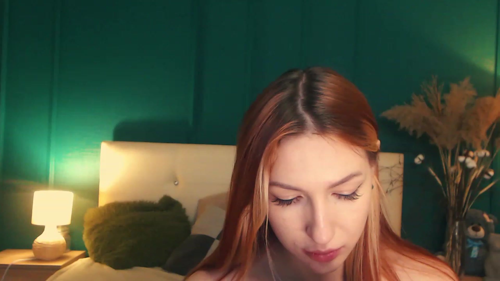Gallery image thumbnail from LovelyGin's myfreecams stream on, 05/15/2023, 18:29 image 15 of 20