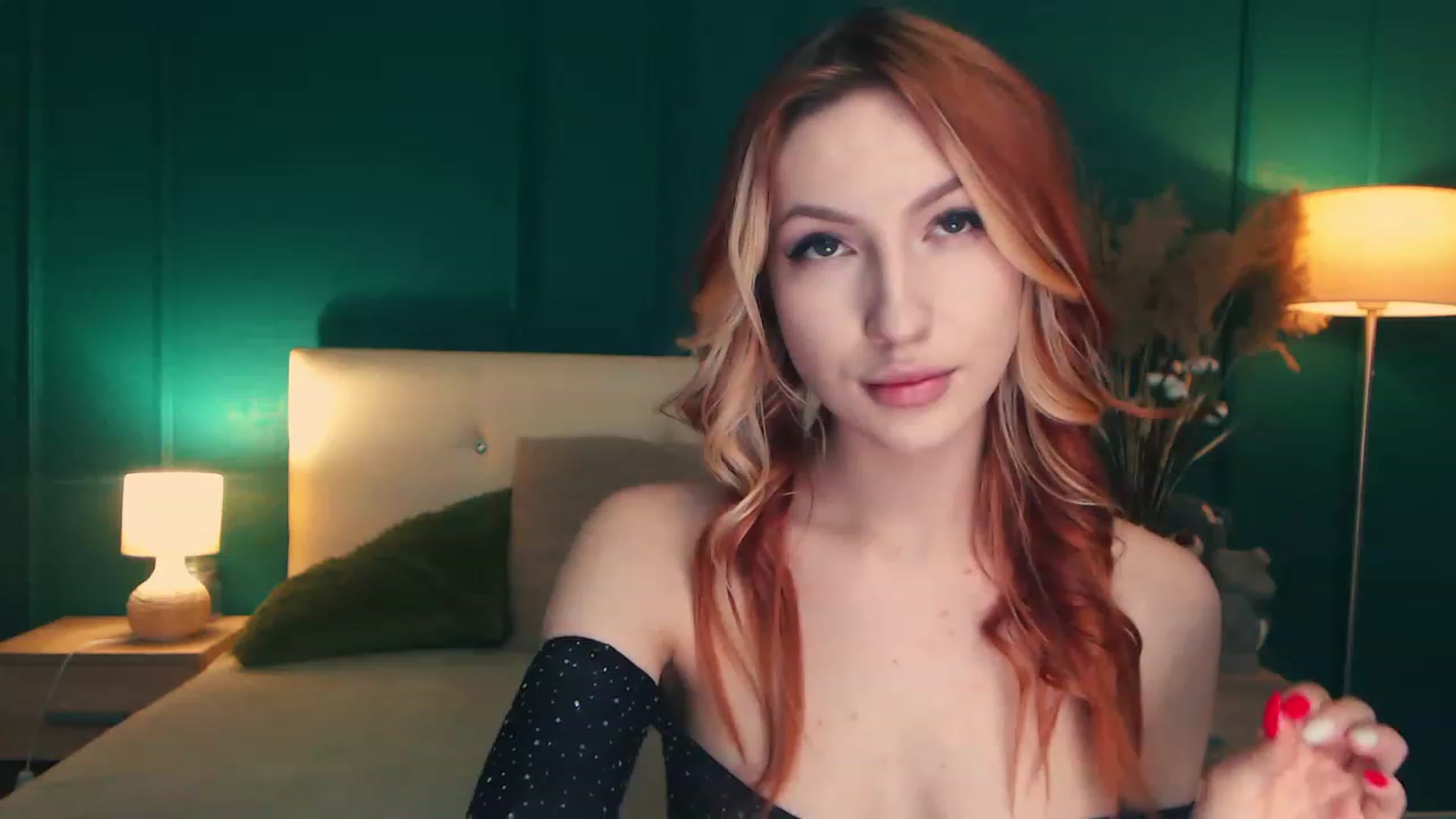 Gallery image thumbnail from LovelyGin's myfreecams stream on, 05/16/2023, 15:34 image 5 of 20