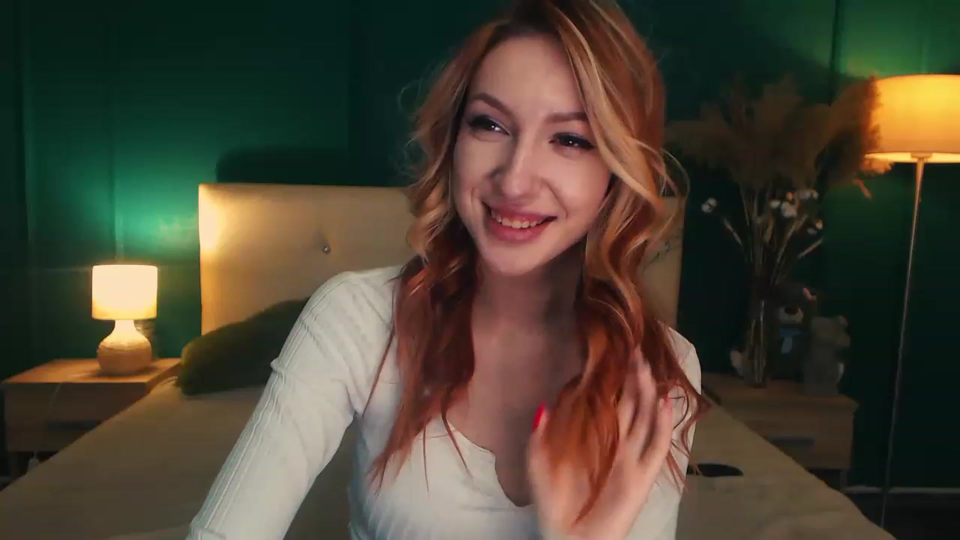 Gallery image thumbnail from LovelyGin's myfreecams stream on, 05/16/2023, 17:09 image 5 of 20