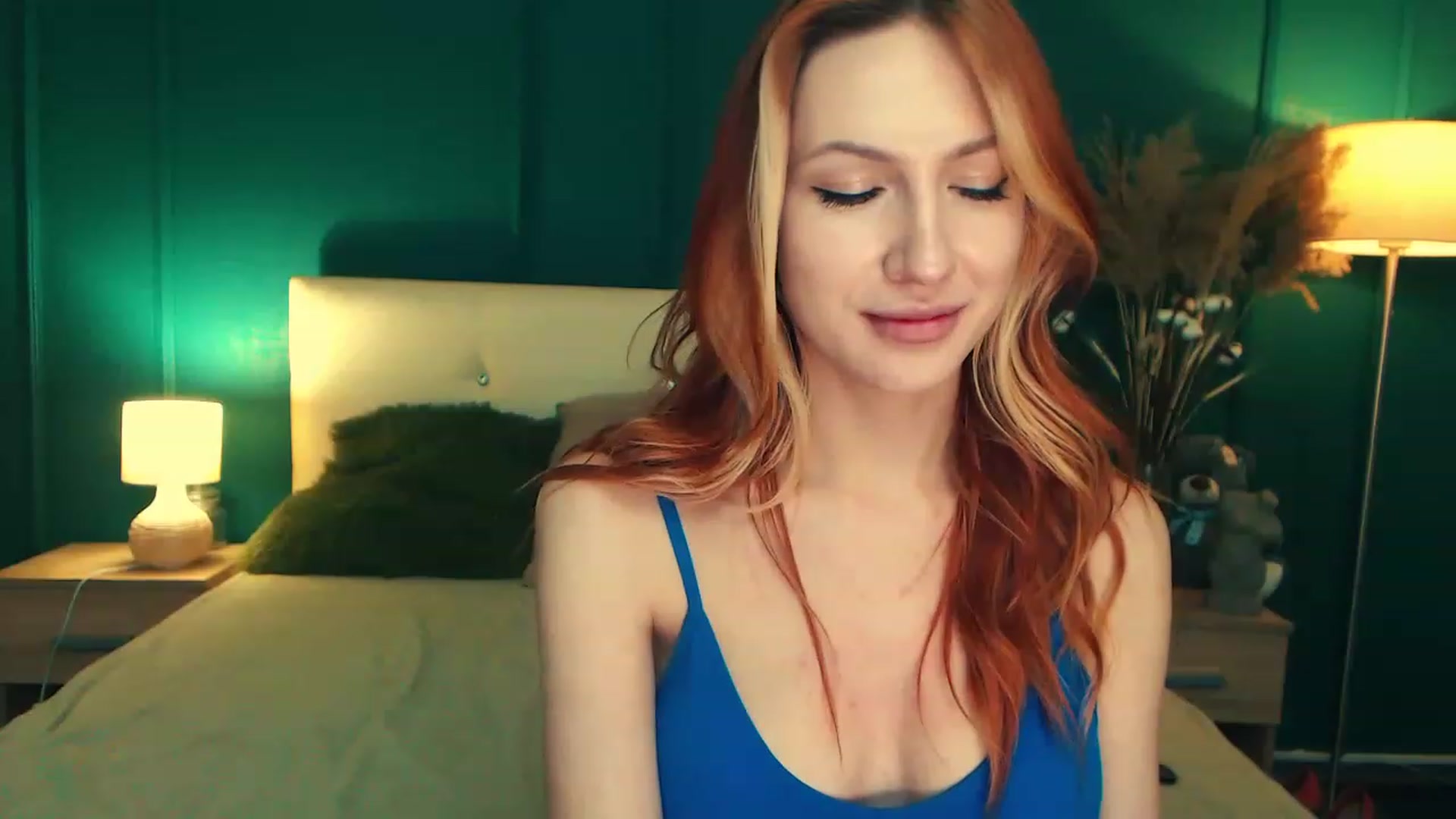 Gallery image thumbnail from LovelyGin's myfreecams stream on, 05/24/2023, 19:02 image 15 of 20