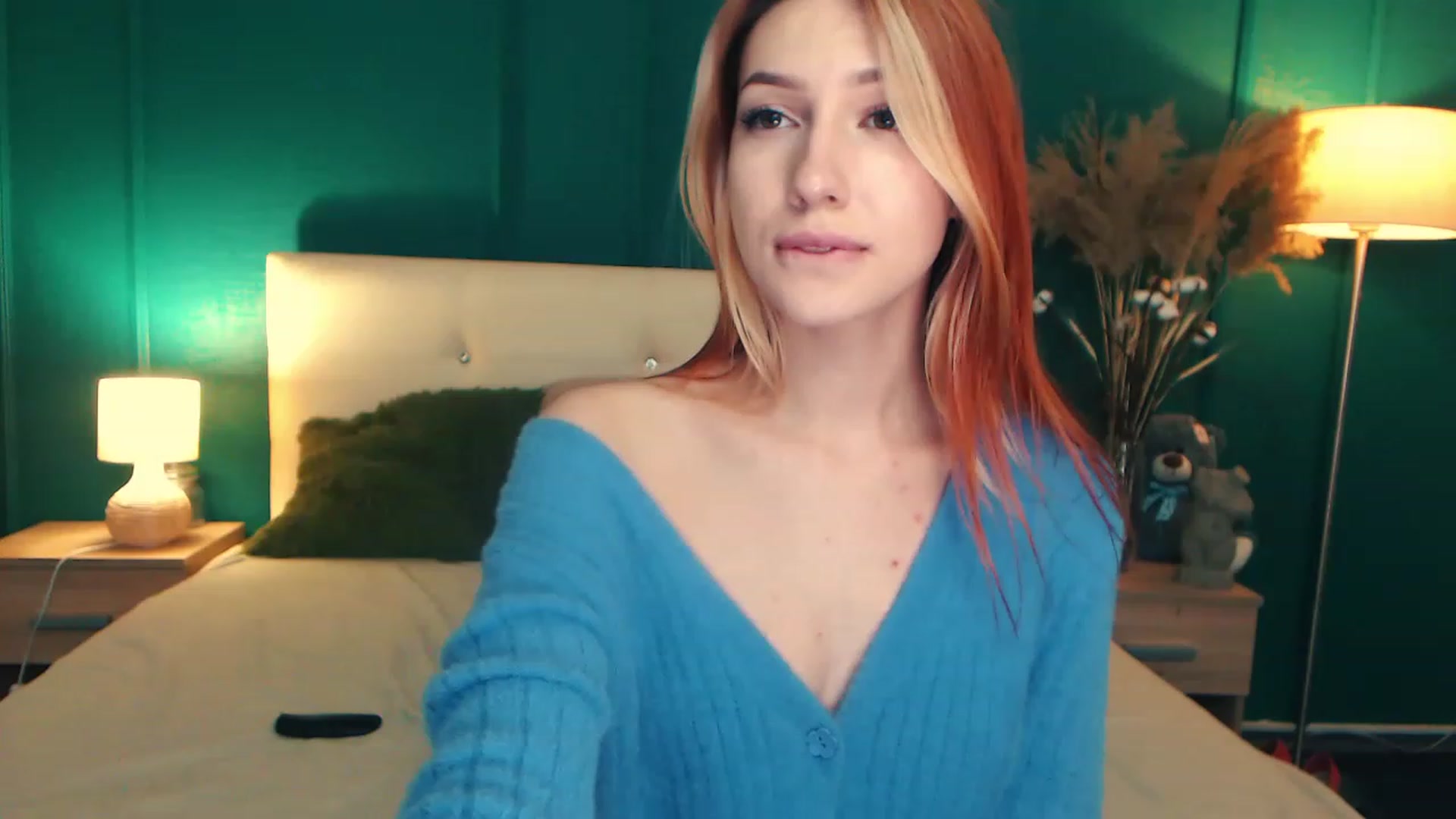 Gallery image thumbnail from LovelyGin's myfreecams stream on, 05/25/2023, 14:38 image 12 of 20