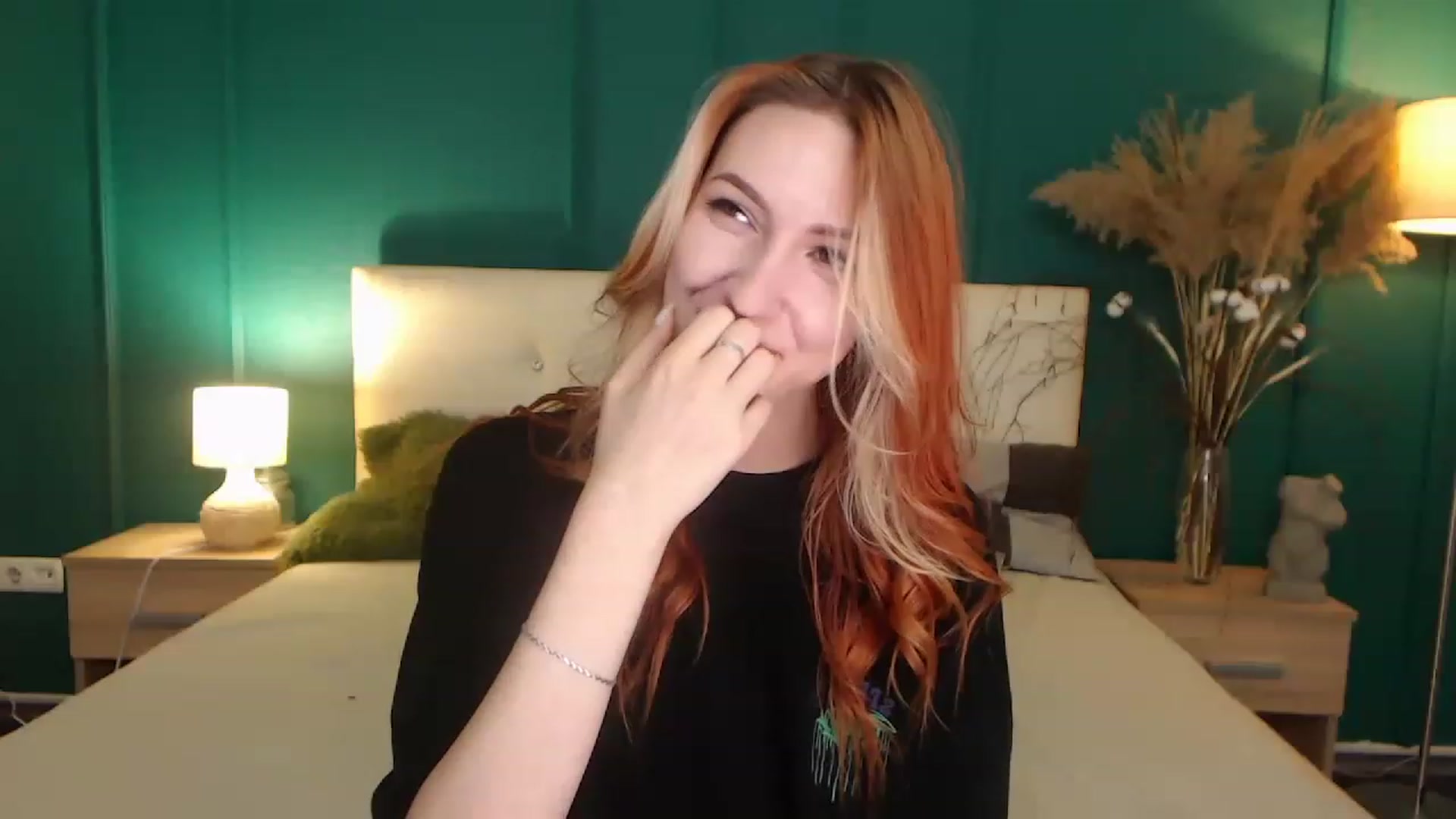Gallery image thumbnail from LovelyGin's myfreecams stream on, 05/26/2023, 18:56 image 10 of 20