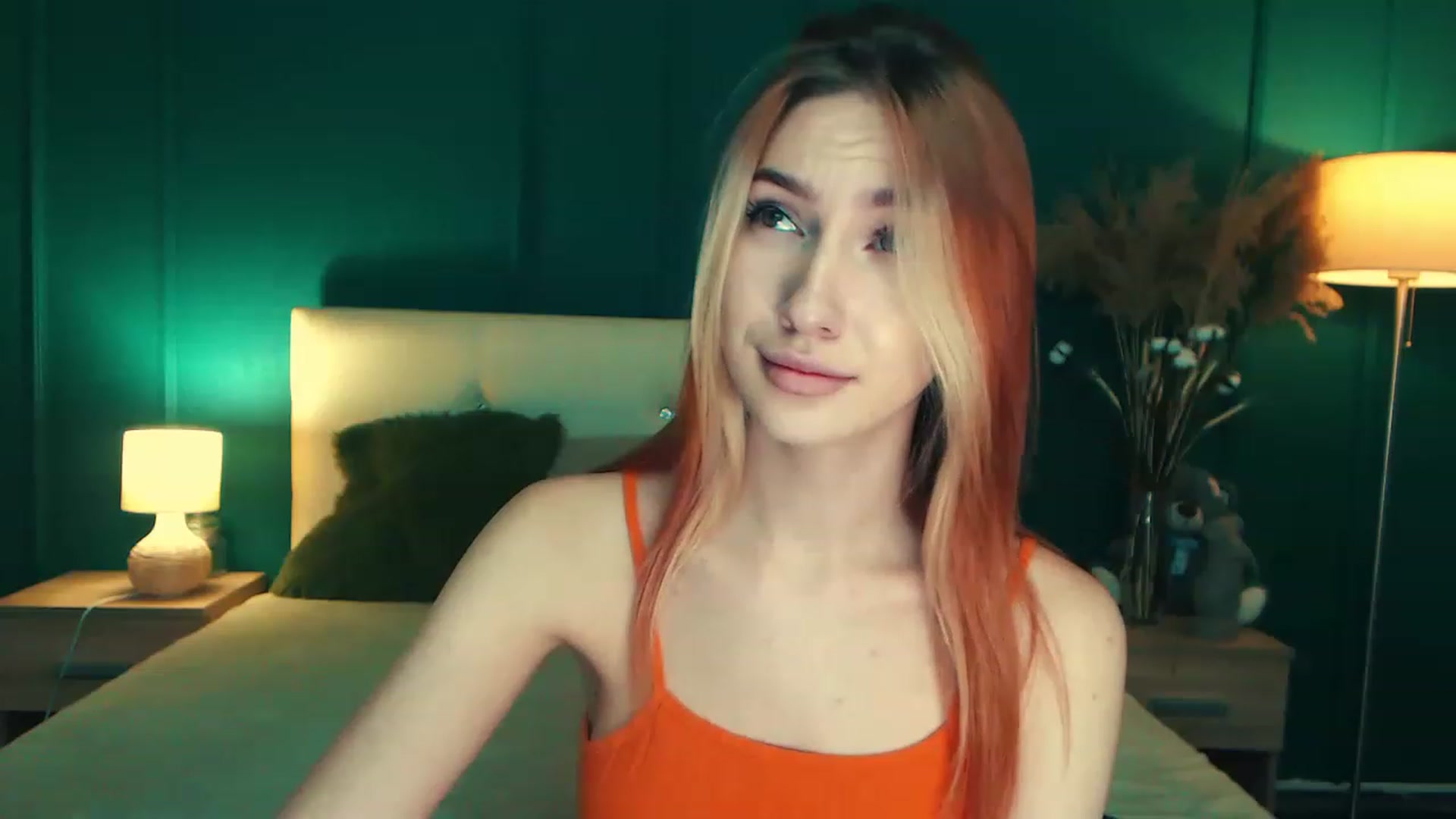 Gallery image thumbnail from LovelyGin's myfreecams stream on, 05/30/2023, 15:45 image 17 of 20