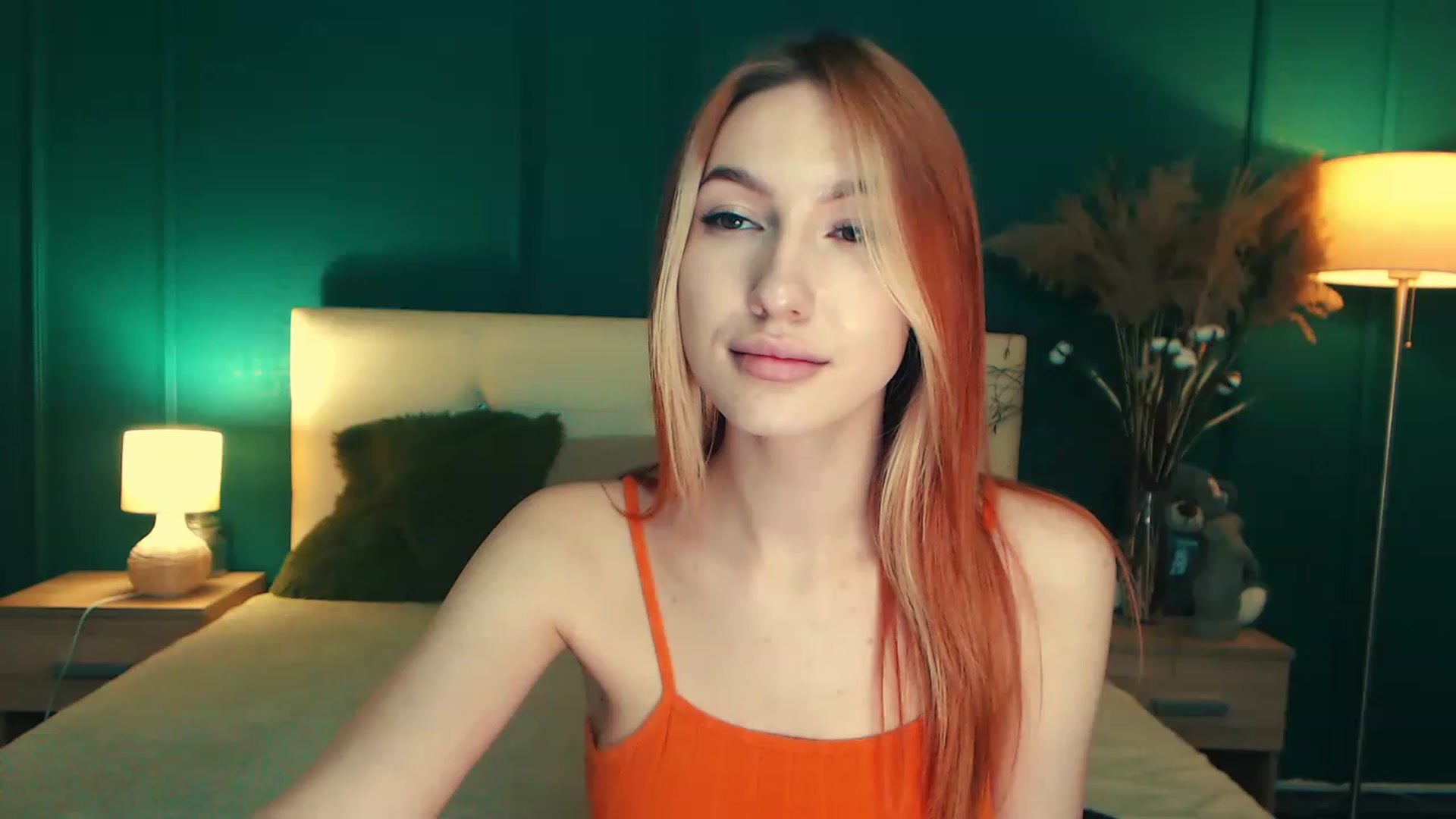 Gallery image thumbnail from LovelyGin's myfreecams stream on, 05/30/2023, 15:45 image 12 of 20