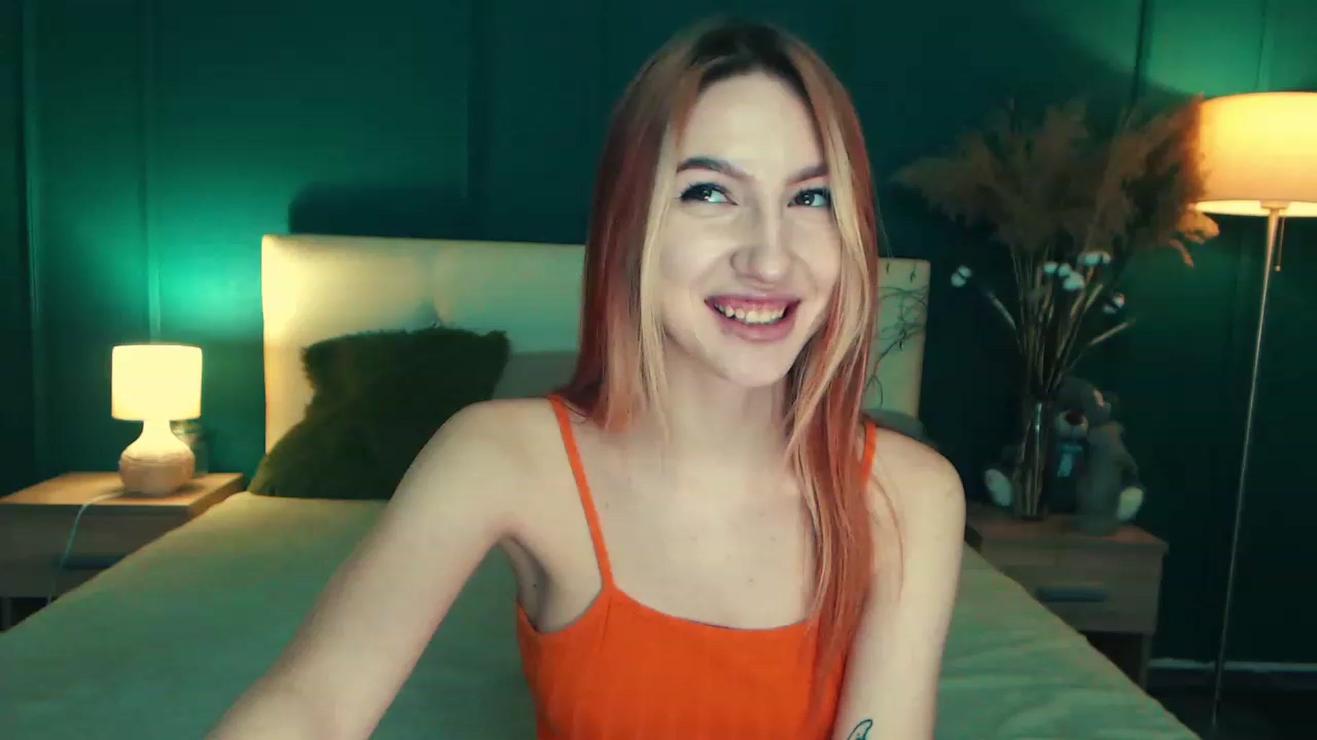 Gallery image thumbnail from LovelyGin's myfreecams stream on, 05/30/2023, 15:45 image 1 of 20