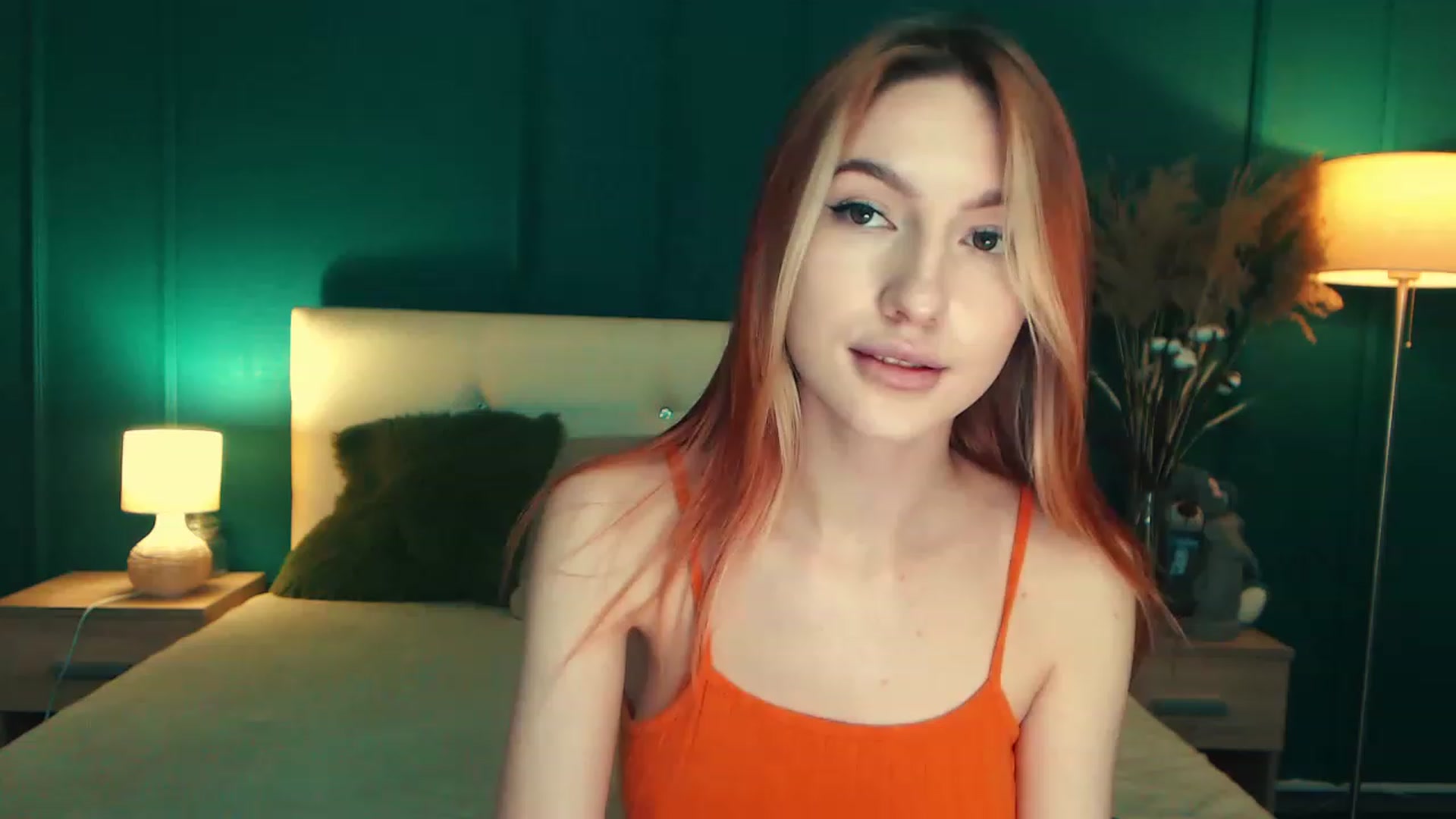 Gallery image thumbnail from LovelyGin's myfreecams stream on, 05/30/2023, 15:45 image 14 of 20