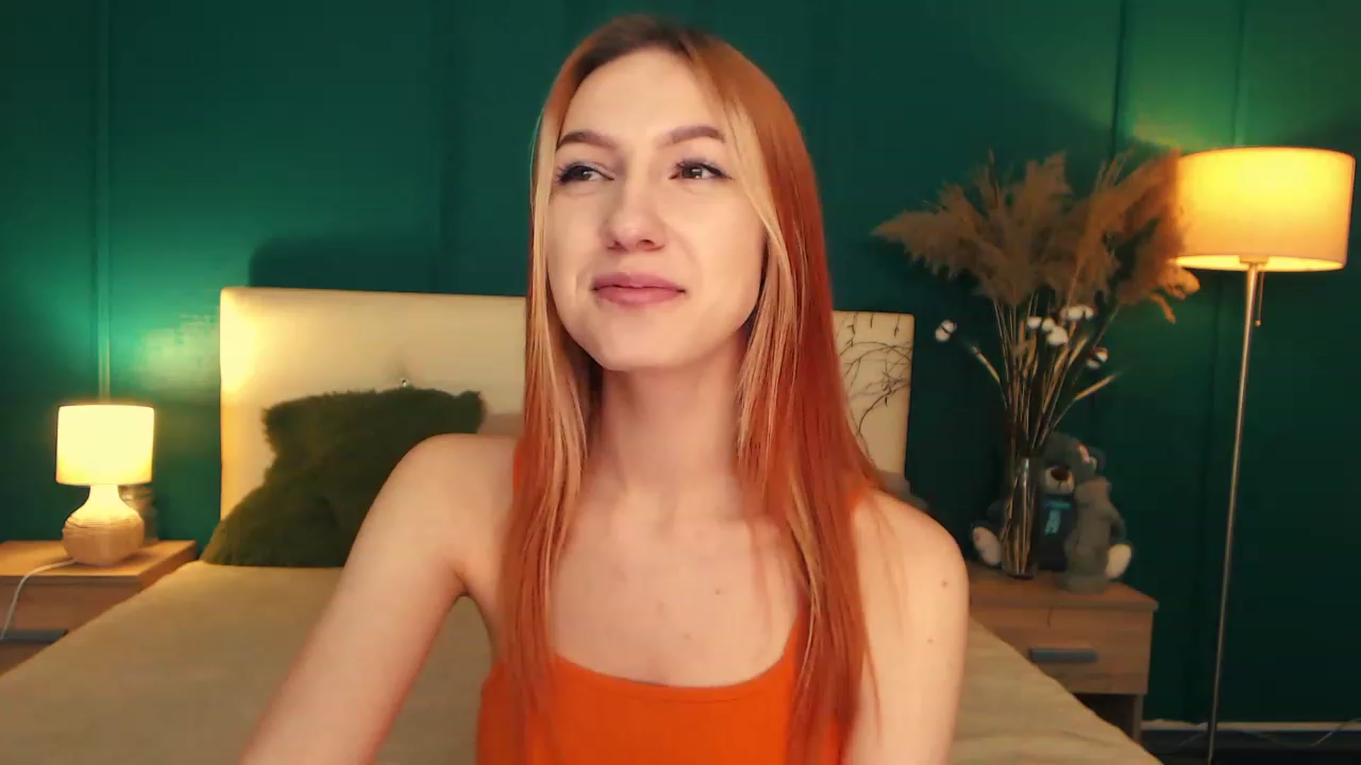 Gallery image thumbnail from LovelyGin's myfreecams stream on, 05/30/2023, 17:20 image 18 of 20