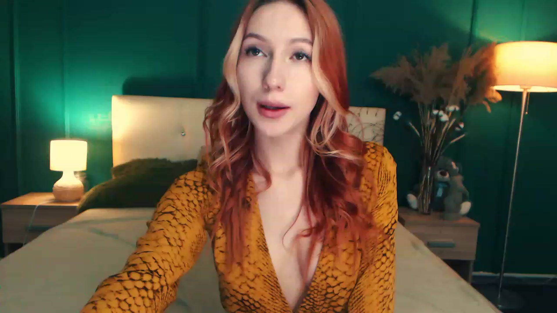 Gallery image thumbnail from LovelyGin's myfreecams stream on, 05/31/2023, 15:13 image 7 of 20