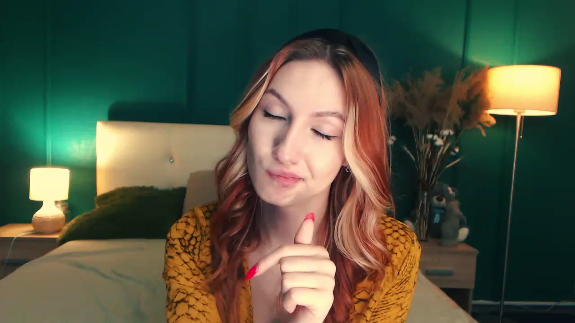 Gallery image thumbnail from LovelyGin's myfreecams stream on, 05/31/2023, 16:04 image 8 of 20