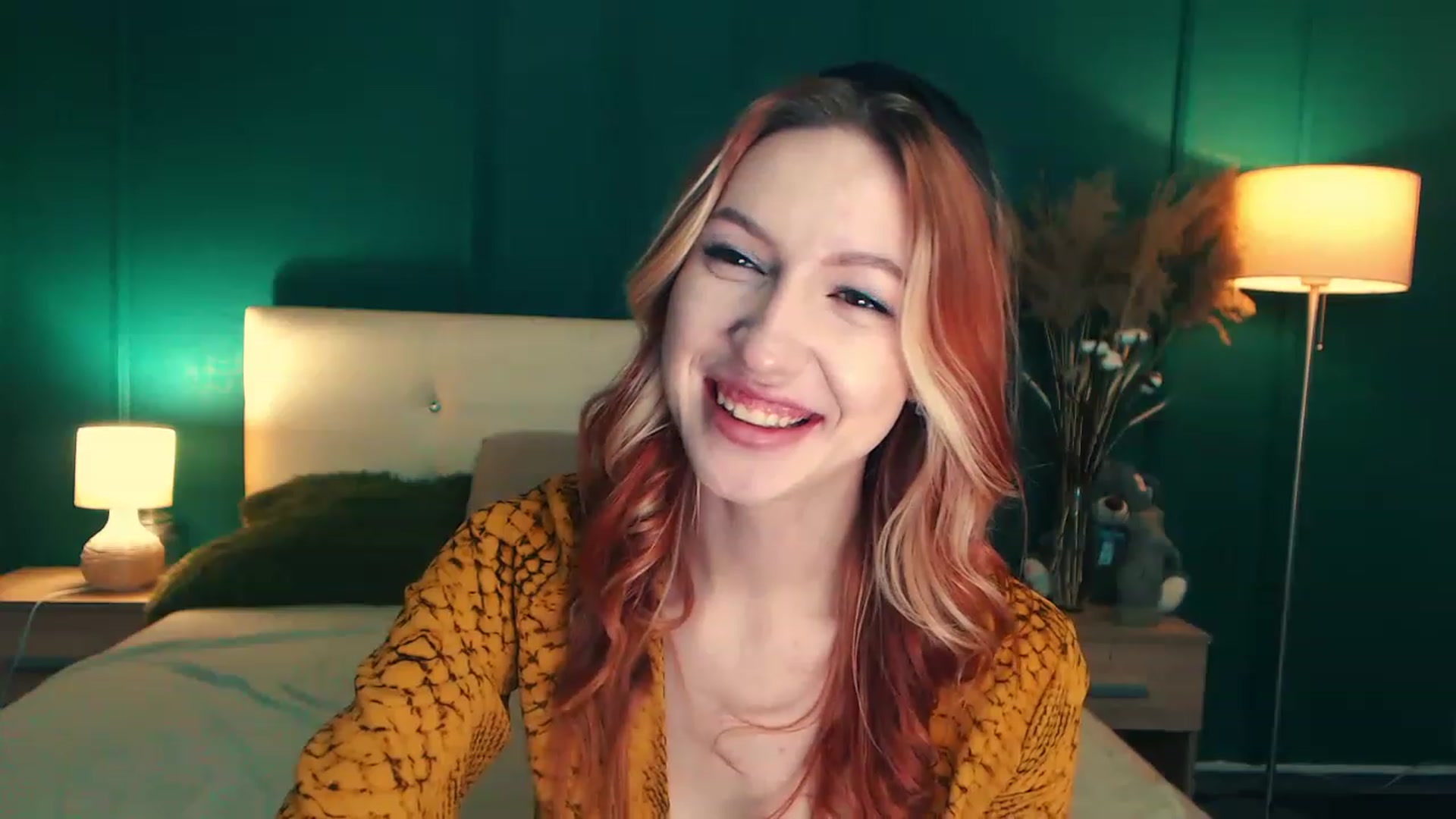 Gallery image thumbnail from LovelyGin's myfreecams stream on, 05/31/2023, 16:04 image 12 of 20