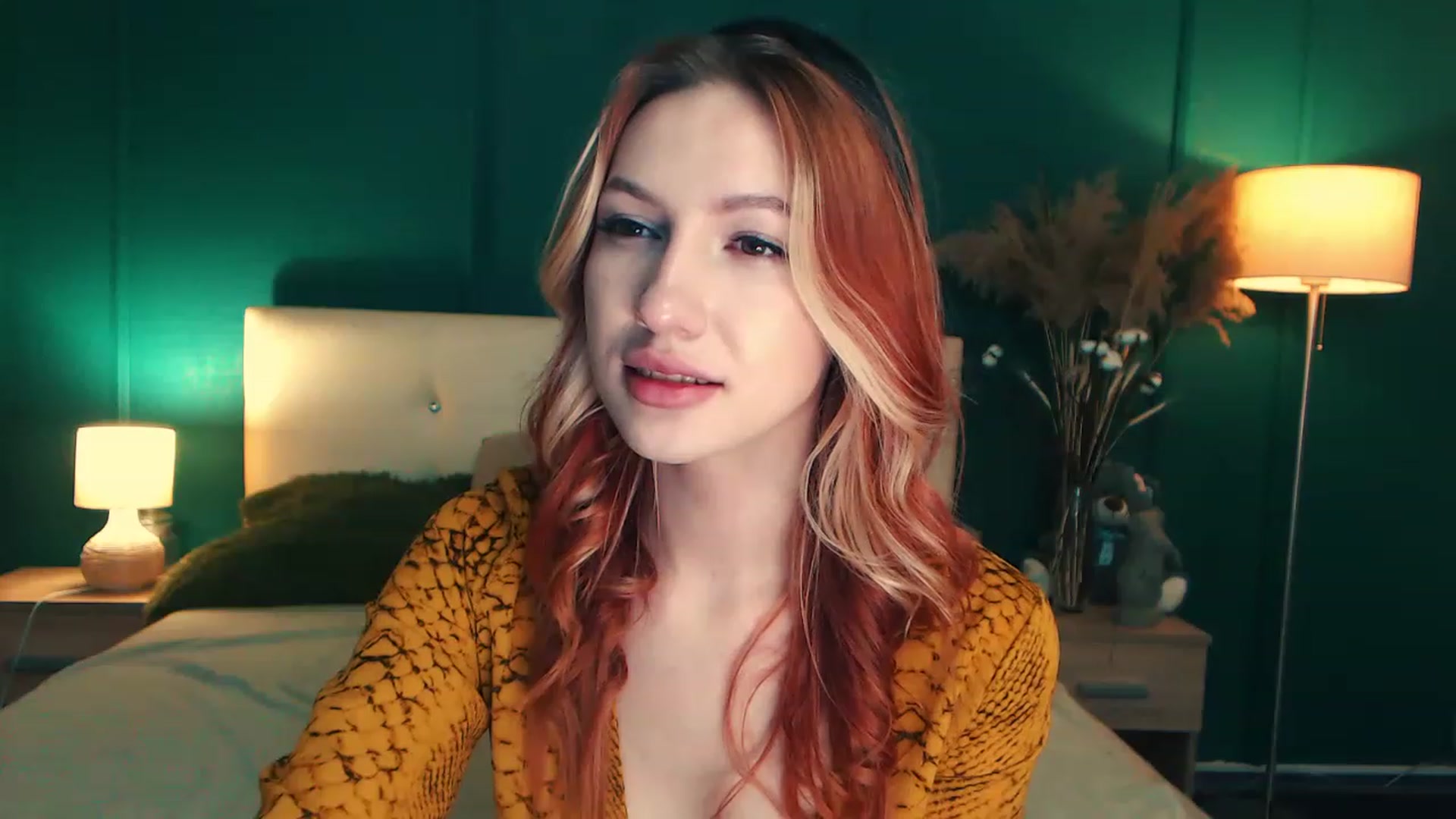 Gallery image thumbnail from LovelyGin's myfreecams stream on, 05/31/2023, 16:04 image 6 of 20