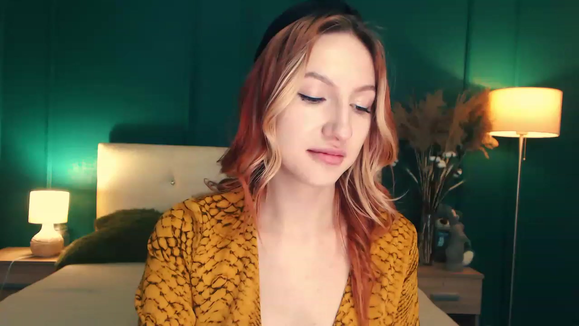 Gallery image thumbnail from LovelyGin's myfreecams stream on, 05/31/2023, 16:26 image 16 of 20
