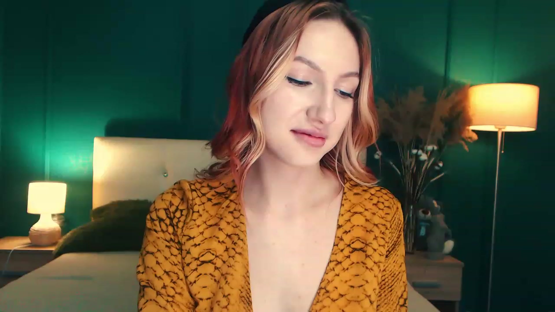 Gallery image thumbnail from LovelyGin's myfreecams stream on, 05/31/2023, 16:26 image 18 of 20