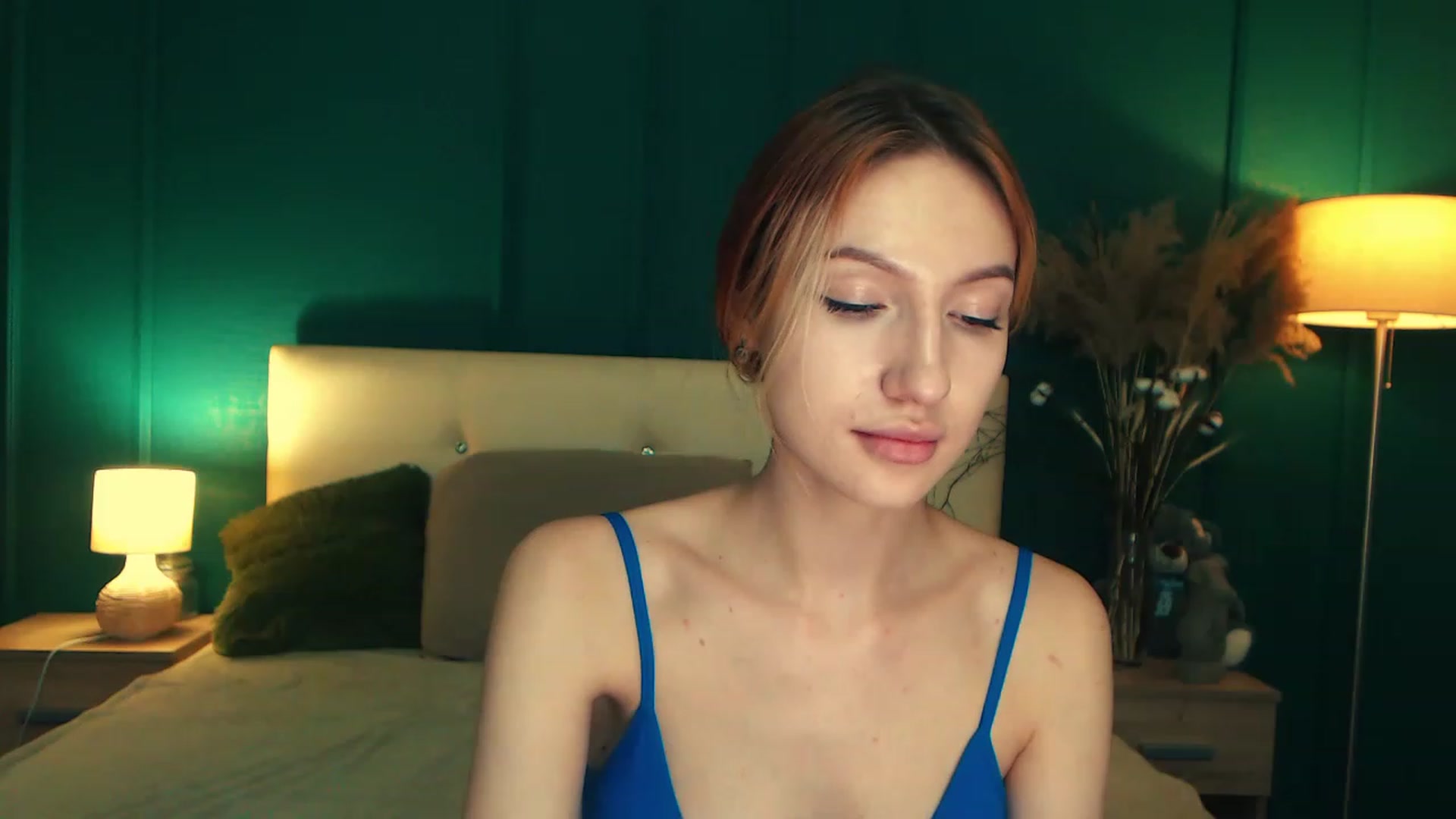 Gallery image thumbnail from LovelyGin's myfreecams stream on, 06/01/2023, 18:55 image 17 of 20