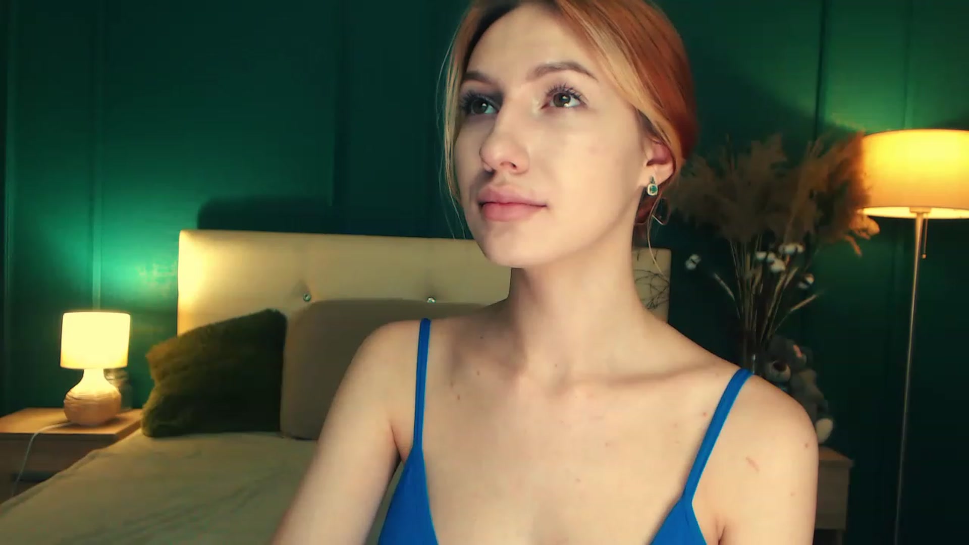 Gallery image thumbnail from LovelyGin's myfreecams stream on, 06/01/2023, 18:55 image 5 of 20