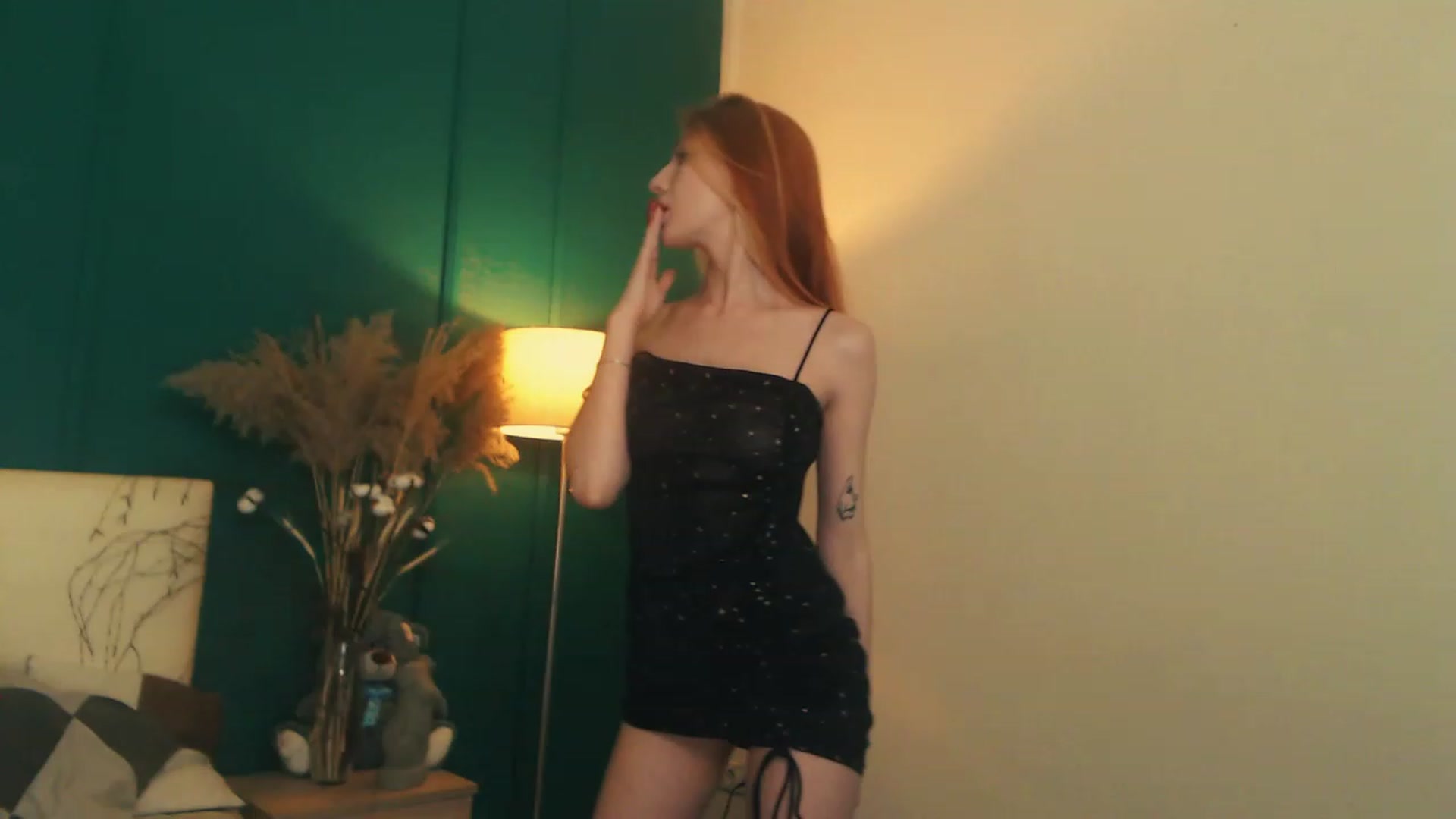 Gallery image thumbnail from LovelyGin's myfreecams stream on, 06/05/2023, 14:11 image 2 of 20