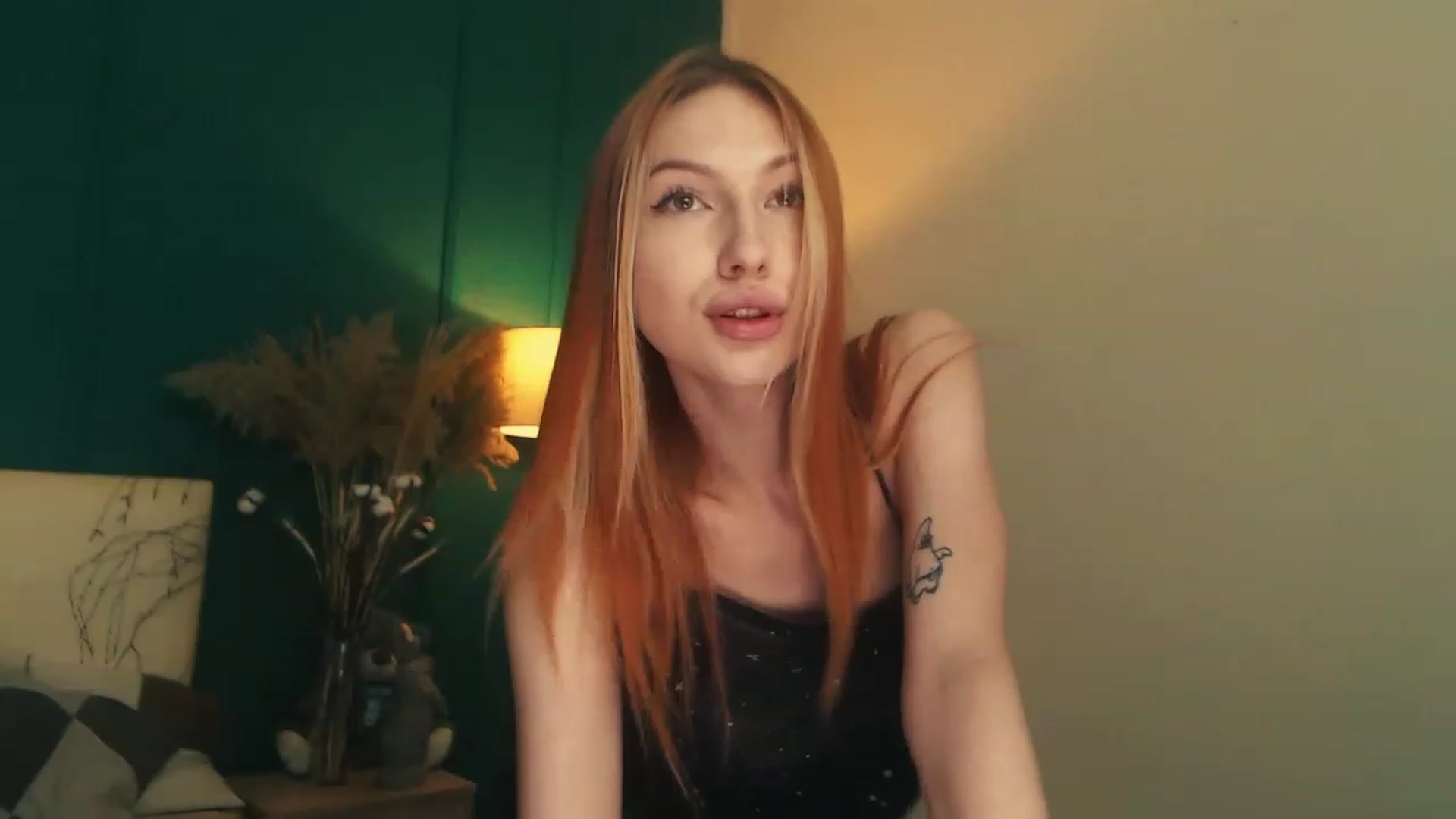 Gallery image thumbnail from LovelyGin's myfreecams stream on, 06/05/2023, 14:11 image 9 of 20