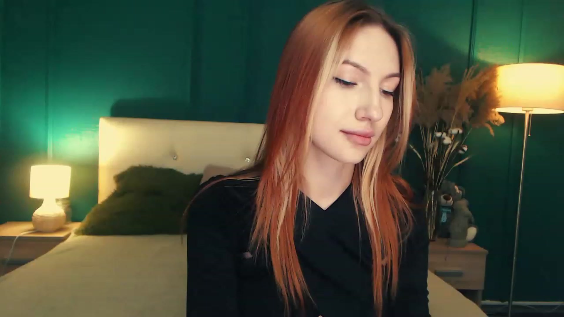 Gallery image thumbnail from LovelyGin's myfreecams stream on, 06/05/2023, 17:37 image 11 of 20