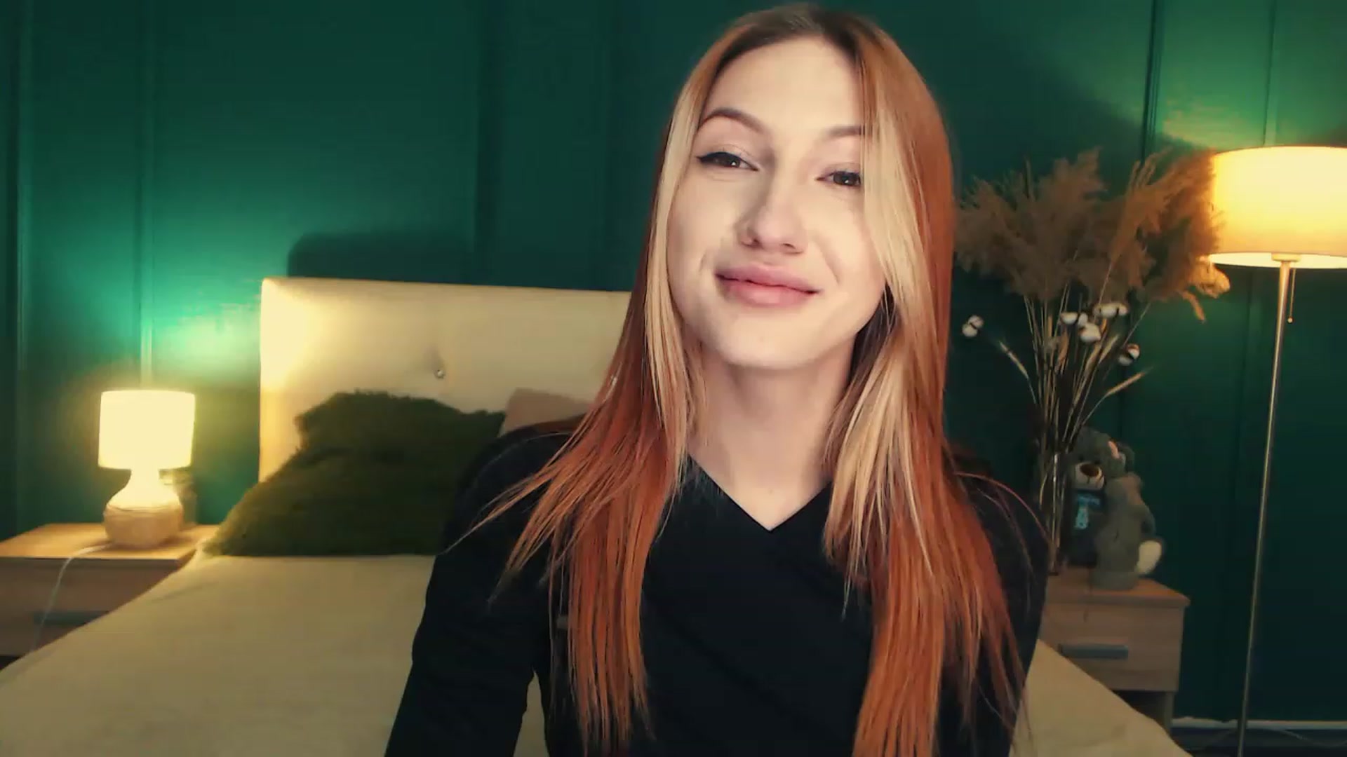 Gallery image thumbnail from LovelyGin's myfreecams stream on, 06/05/2023, 17:37 image 17 of 20
