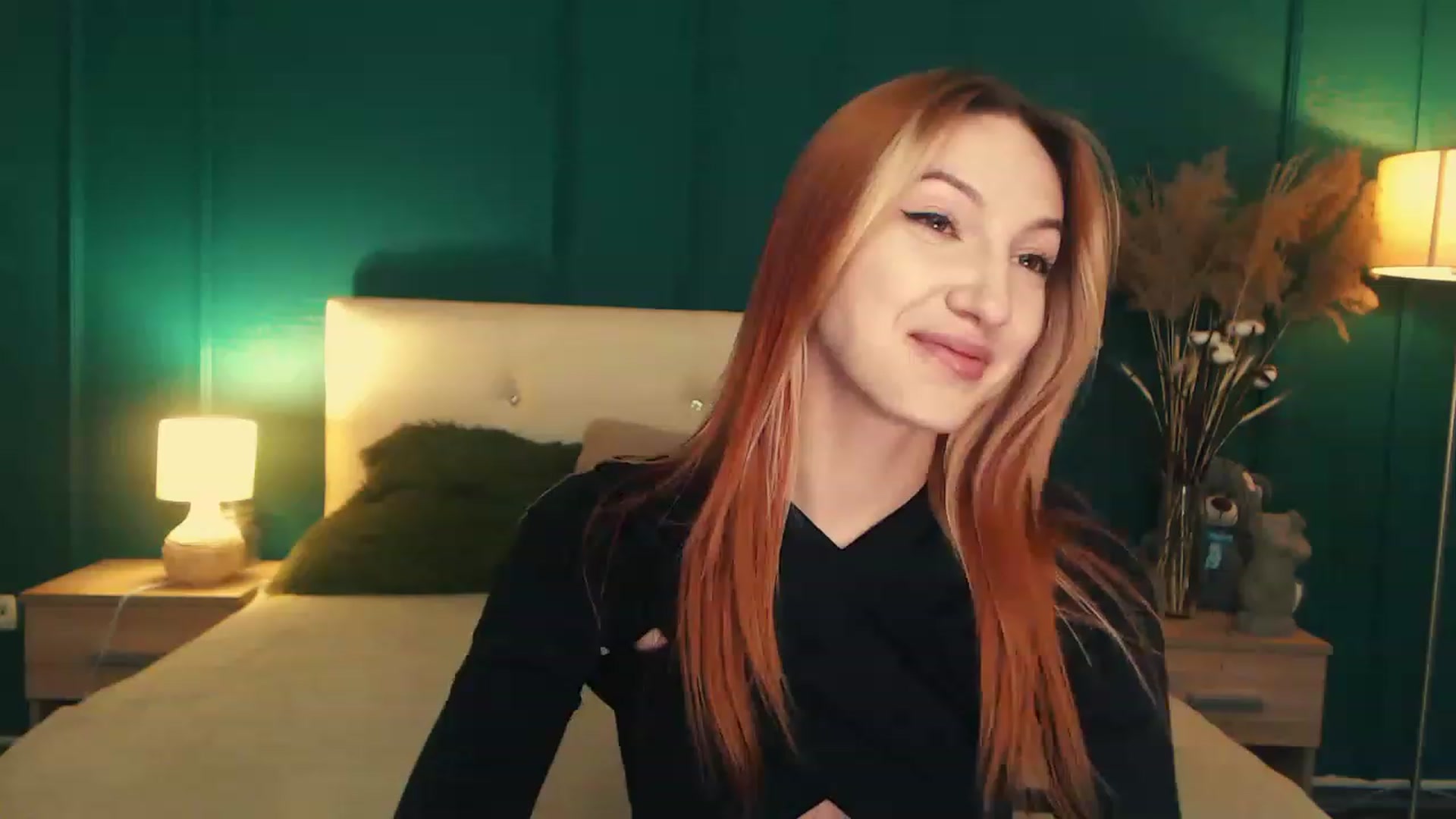 Gallery image thumbnail from LovelyGin's myfreecams stream on, 06/05/2023, 17:50 image 14 of 20