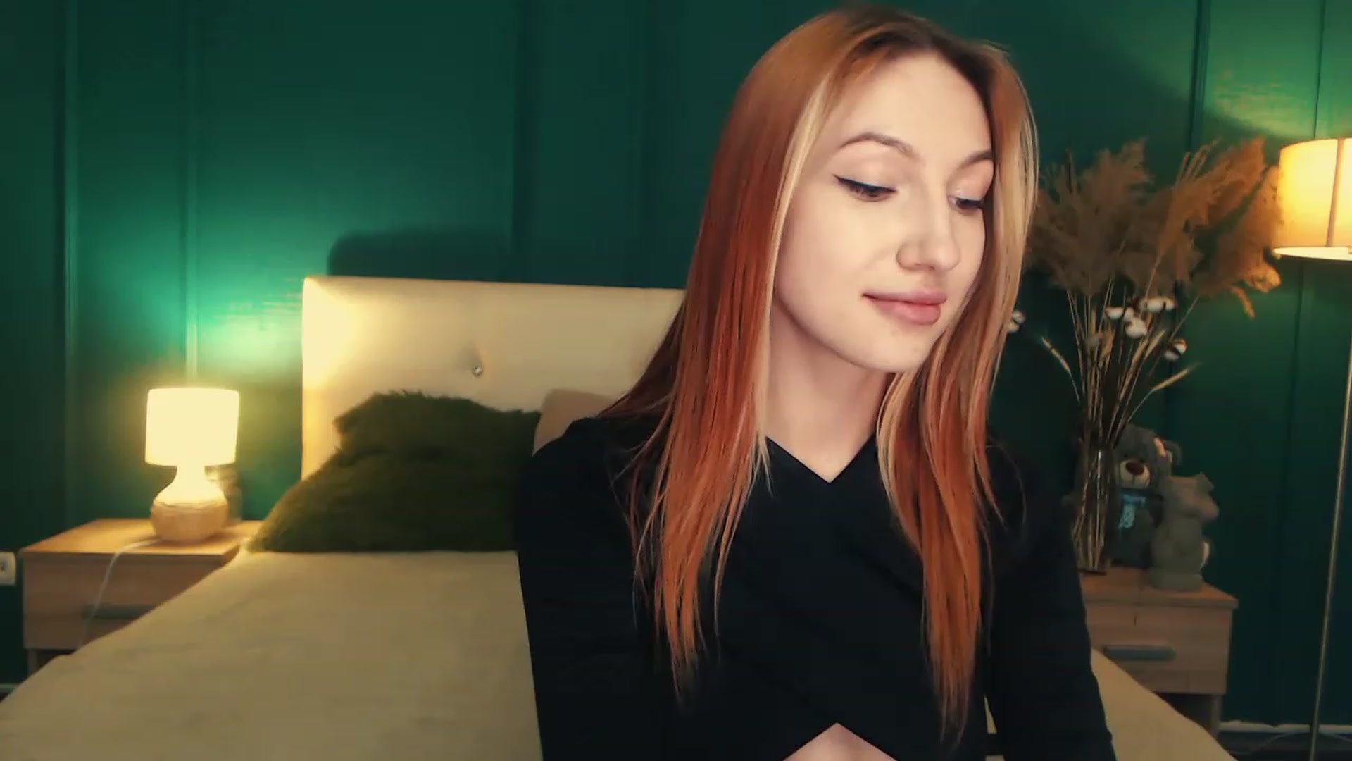 Gallery image thumbnail from LovelyGin's myfreecams stream on, 06/05/2023, 17:50 image 17 of 20