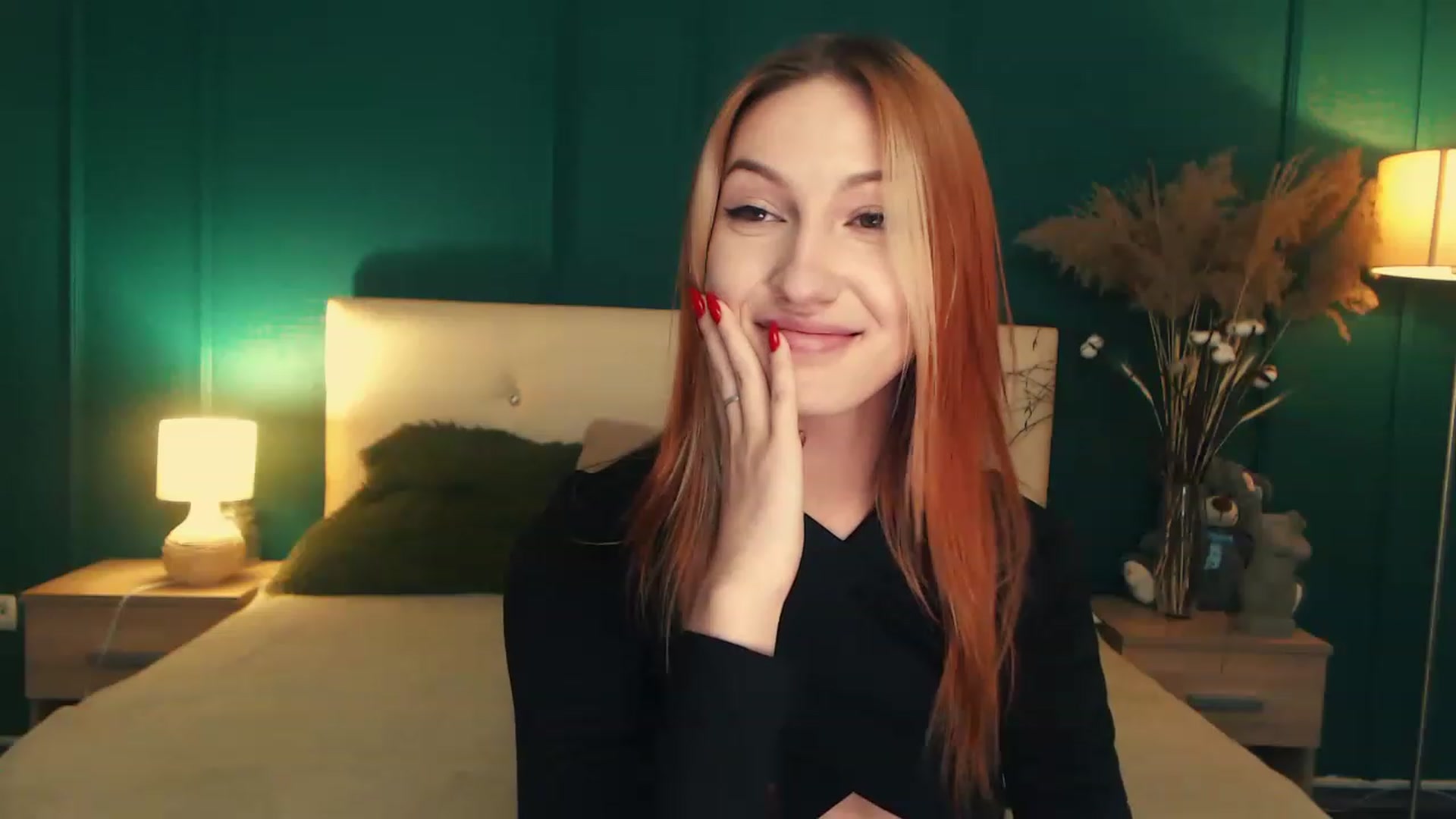 Gallery image thumbnail from LovelyGin's myfreecams stream on, 06/05/2023, 17:50 image 15 of 20