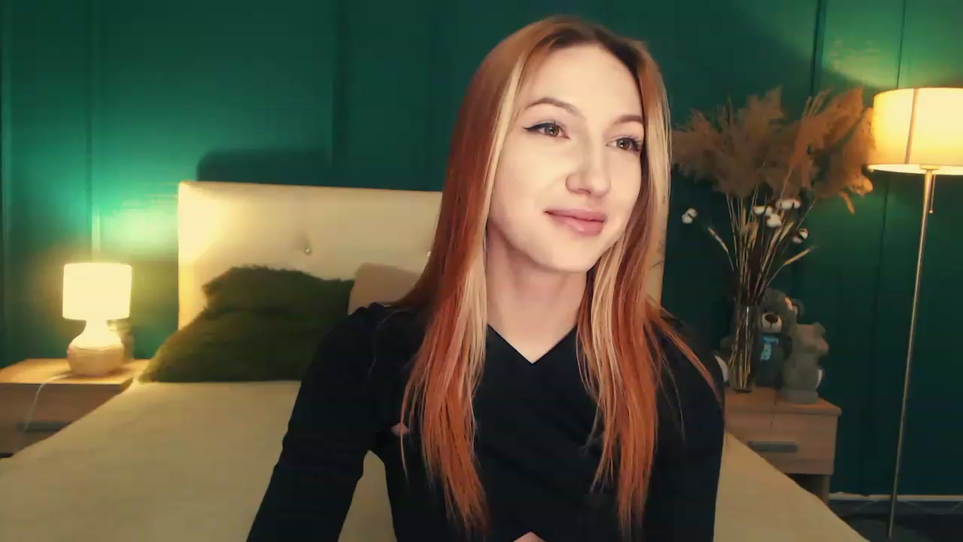 Gallery image thumbnail from LovelyGin's myfreecams stream on, 06/05/2023, 17:50 image 9 of 20