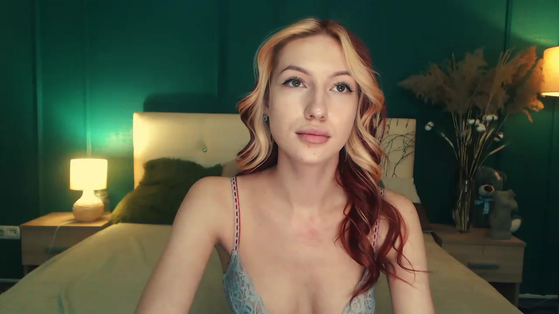 Gallery image thumbnail from LovelyGin's myfreecams stream on, 06/06/2023, 15:41 image 5 of 20