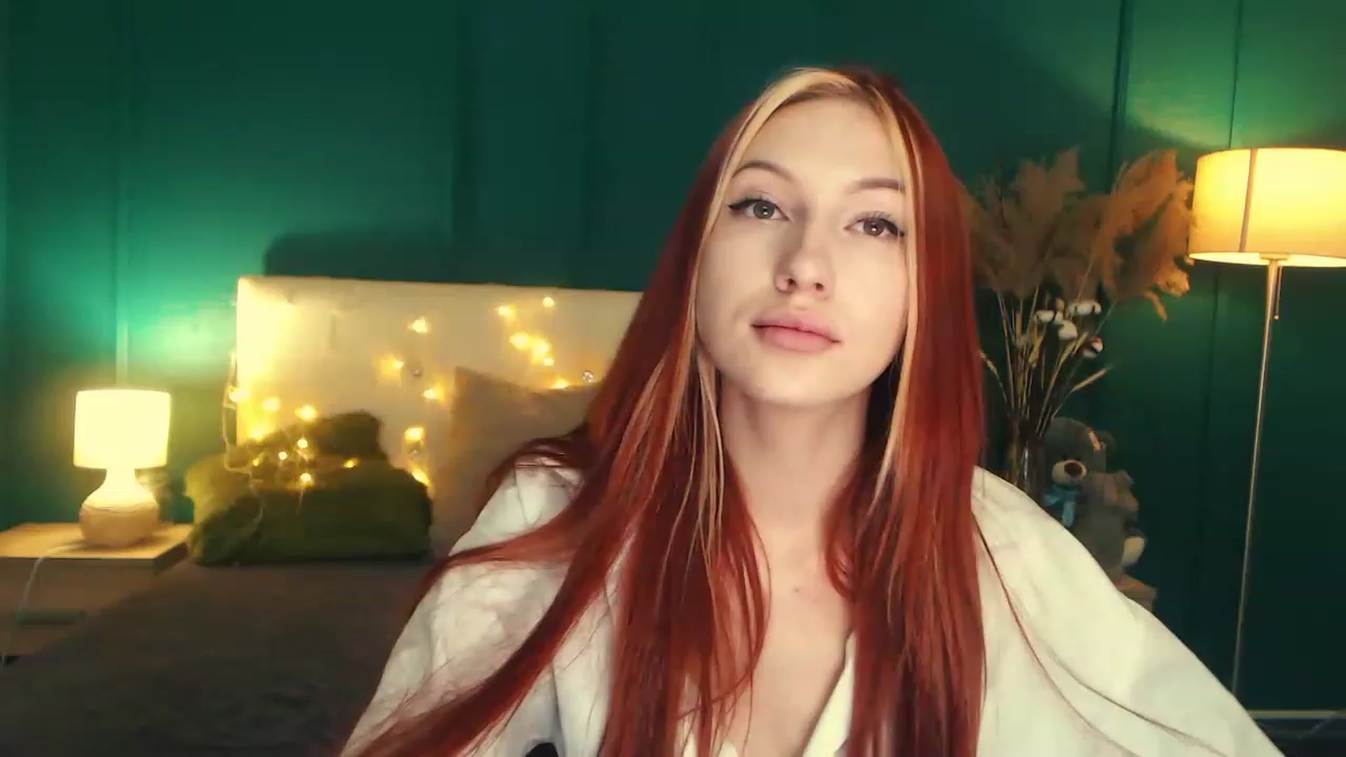 Gallery image thumbnail from LovelyGin's myfreecams stream on, 06/08/2023, 16:26 image 15 of 20
