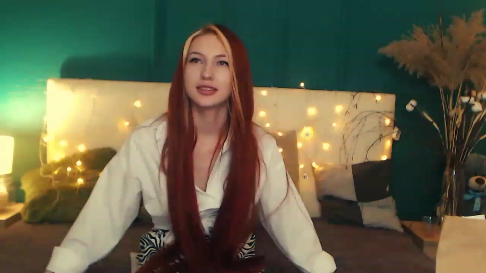 Gallery image thumbnail from LovelyGin's myfreecams stream on, 06/08/2023, 18:29 image 15 of 20