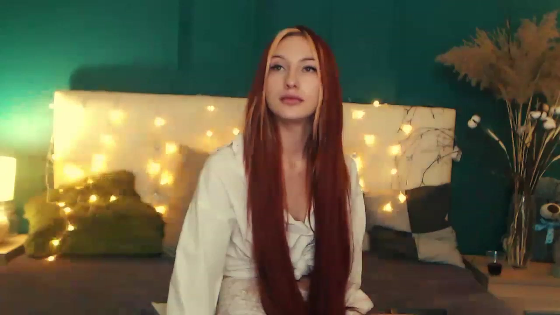 Gallery image thumbnail from LovelyGin's myfreecams stream on, 06/08/2023, 18:29 image 3 of 20