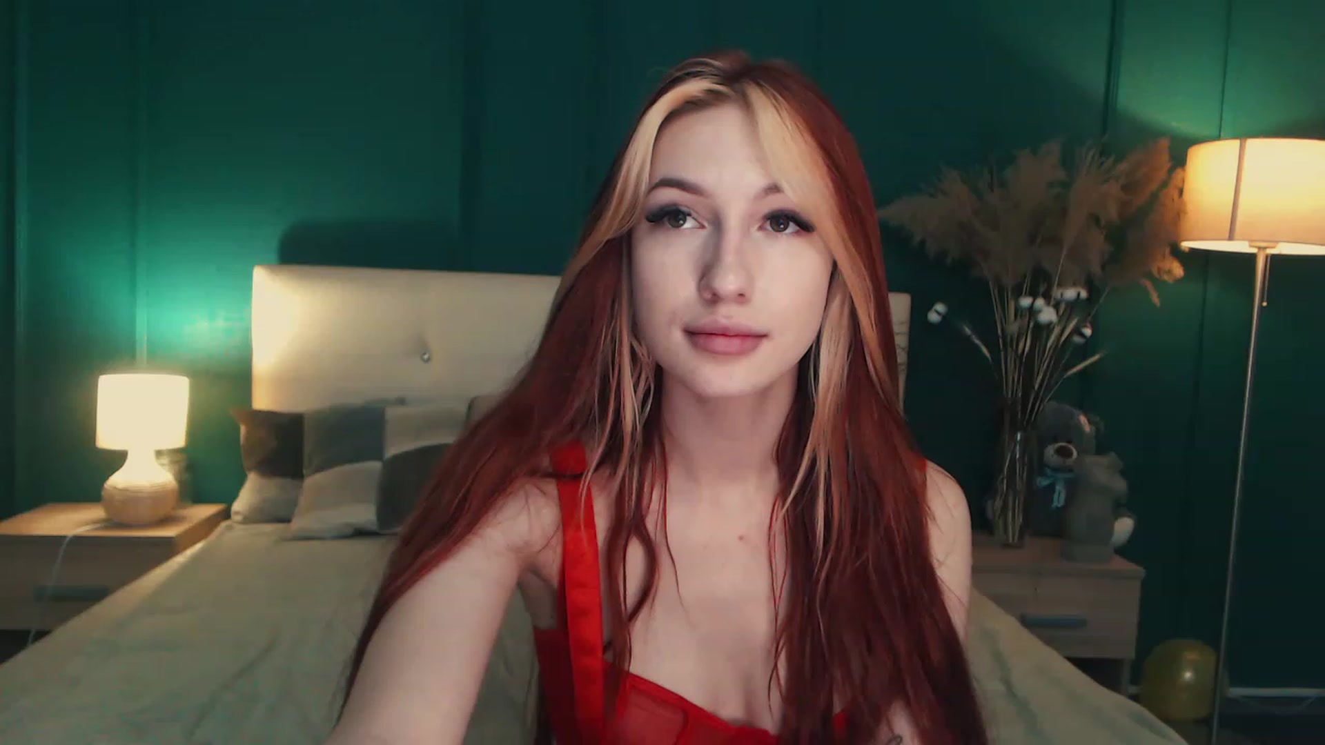 Gallery image thumbnail from LovelyGin's myfreecams stream on, 06/09/2023, 16:52 image 12 of 20