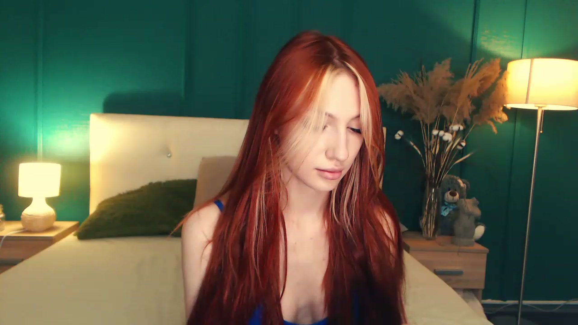 Gallery image thumbnail from LovelyGin's myfreecams stream on, 06/12/2023, 14:23 image 10 of 20