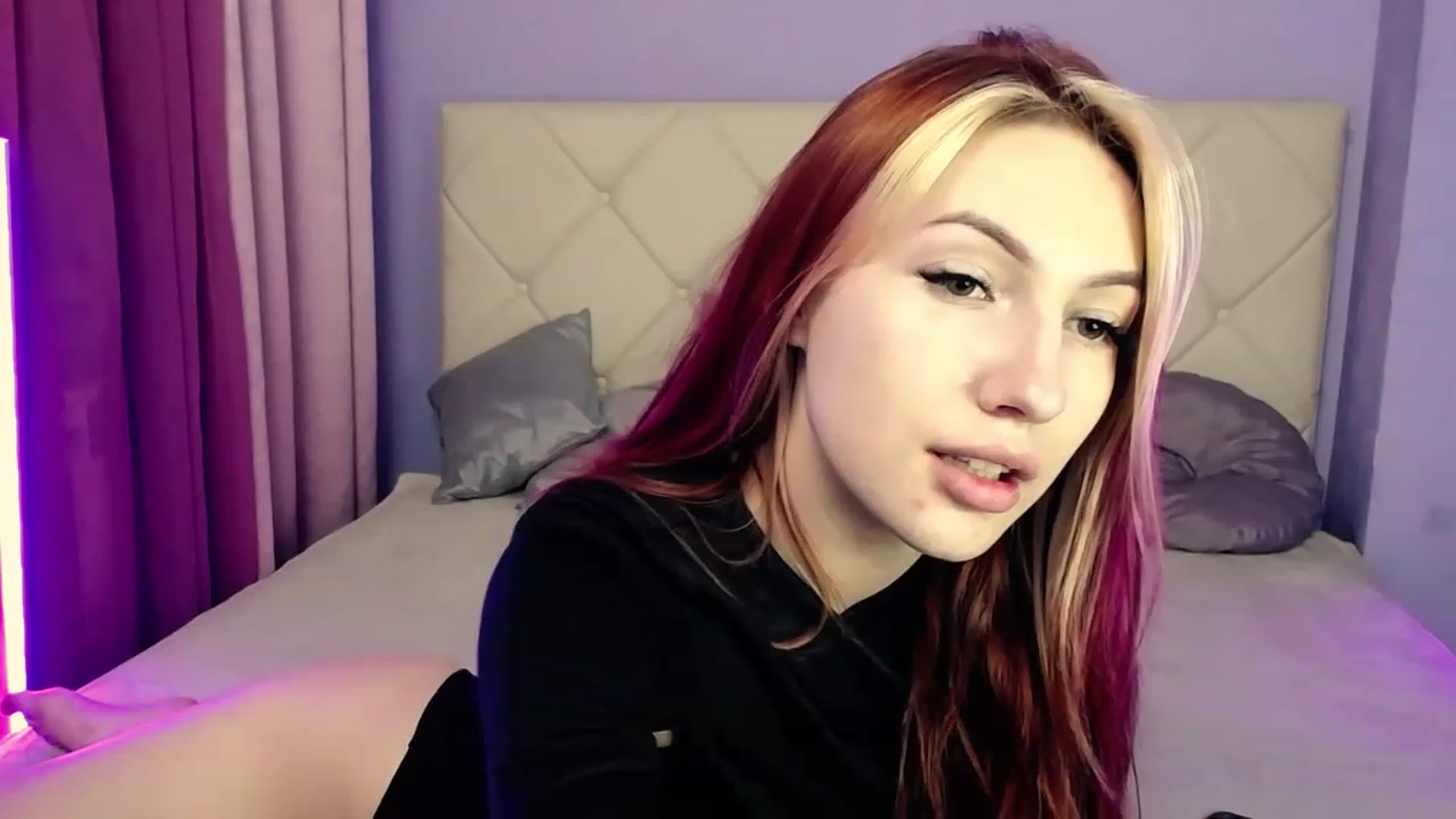 Gallery image thumbnail from LovelyGin's myfreecams stream on, 06/15/2023, 15:13 image 5 of 20