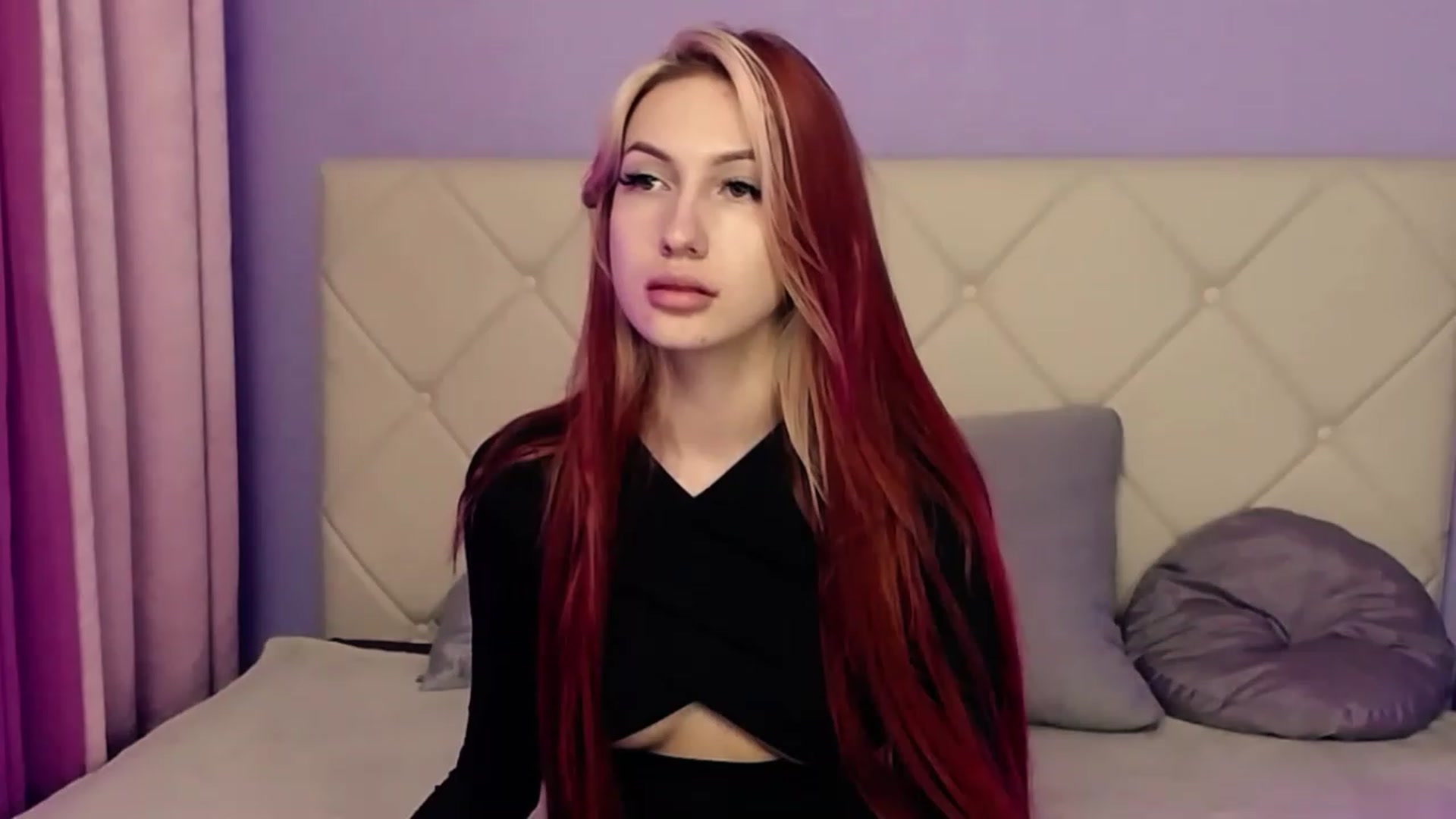 Gallery image thumbnail from LovelyGin's myfreecams stream on, 06/15/2023, 16:13 image 17 of 20