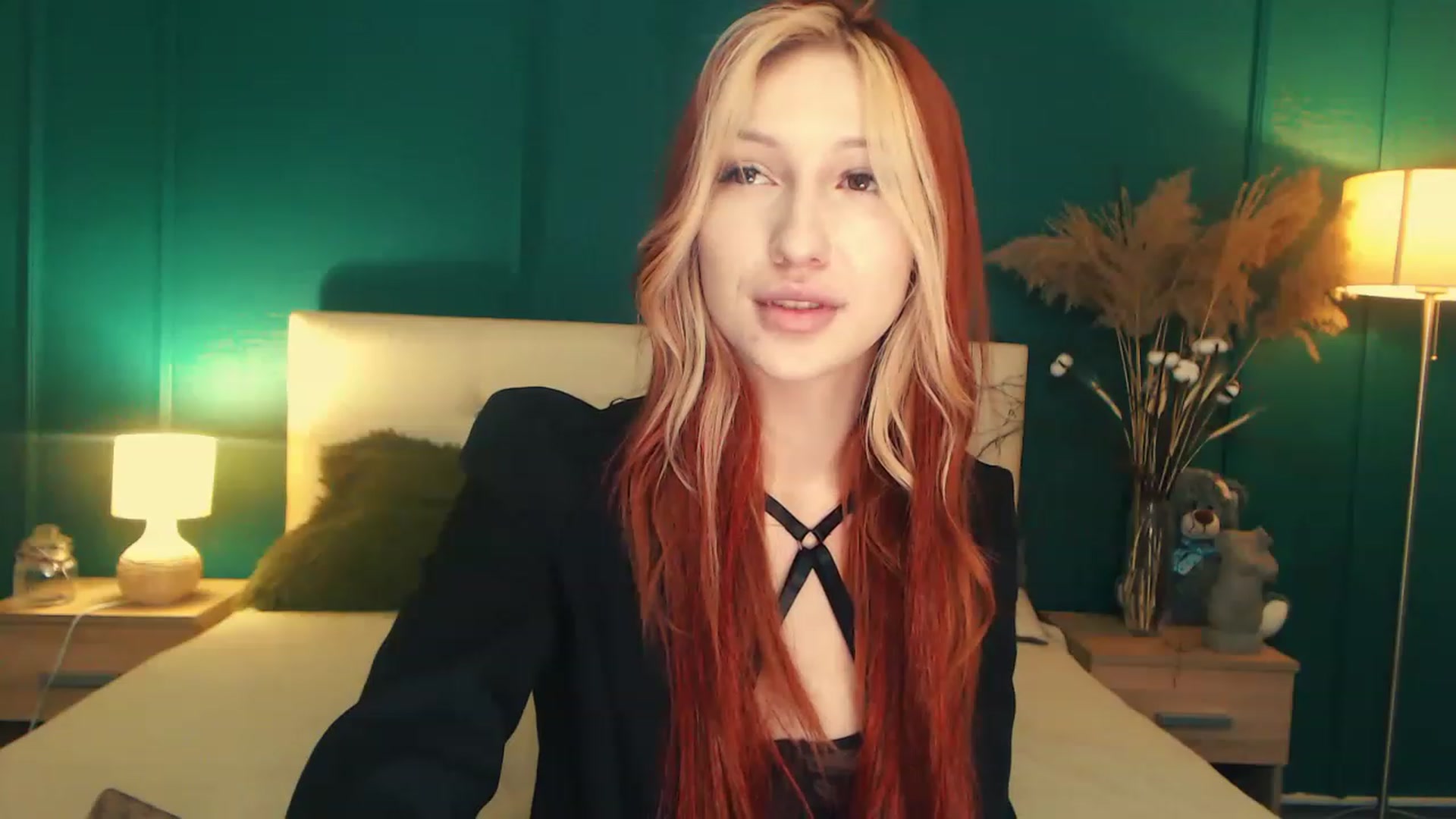 Gallery image thumbnail from LovelyGin's myfreecams stream on, 06/16/2023, 15:27 image 4 of 20