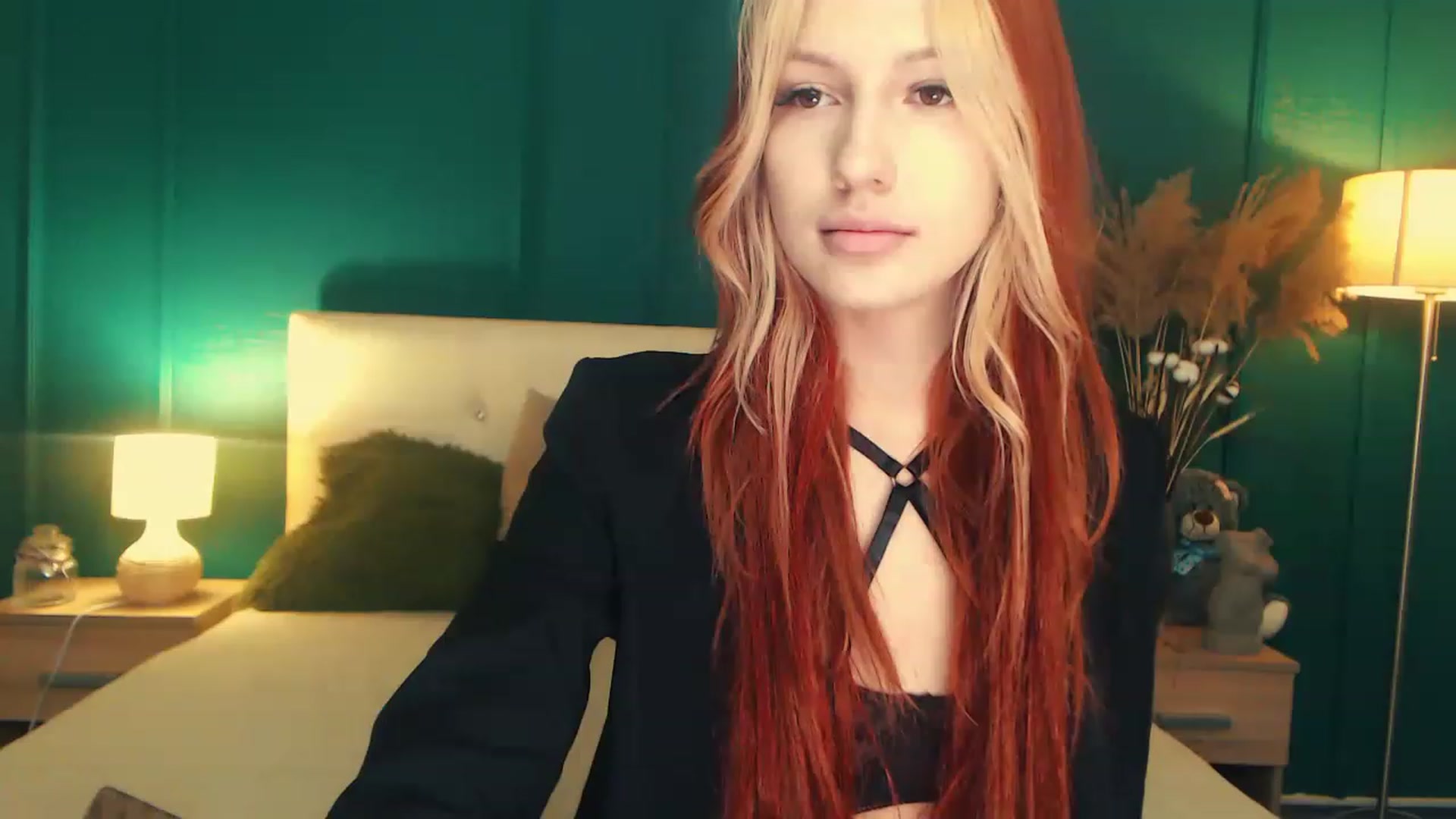 Gallery image thumbnail from LovelyGin's myfreecams stream on, 06/16/2023, 15:27 image 3 of 20