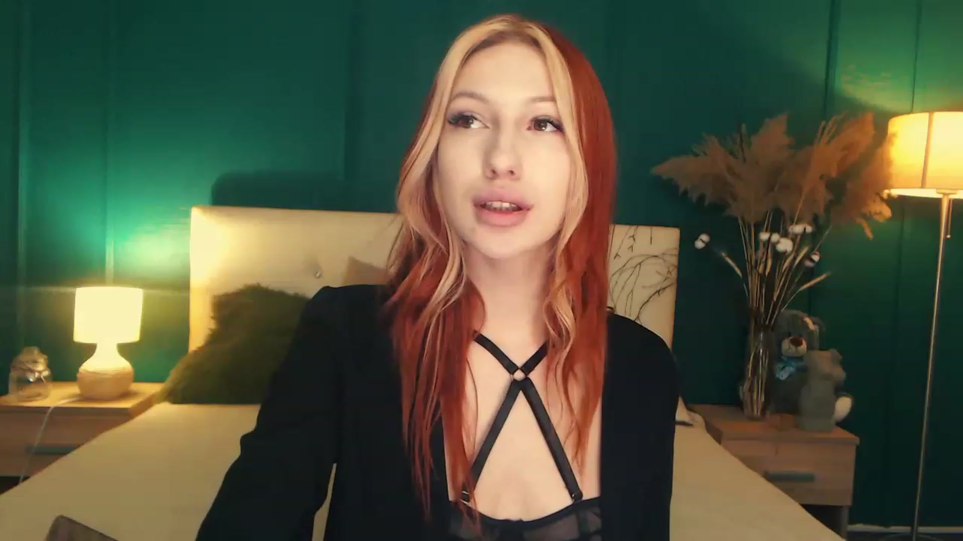 Gallery image thumbnail from LovelyGin's myfreecams stream on, 06/16/2023, 15:27 image 2 of 20