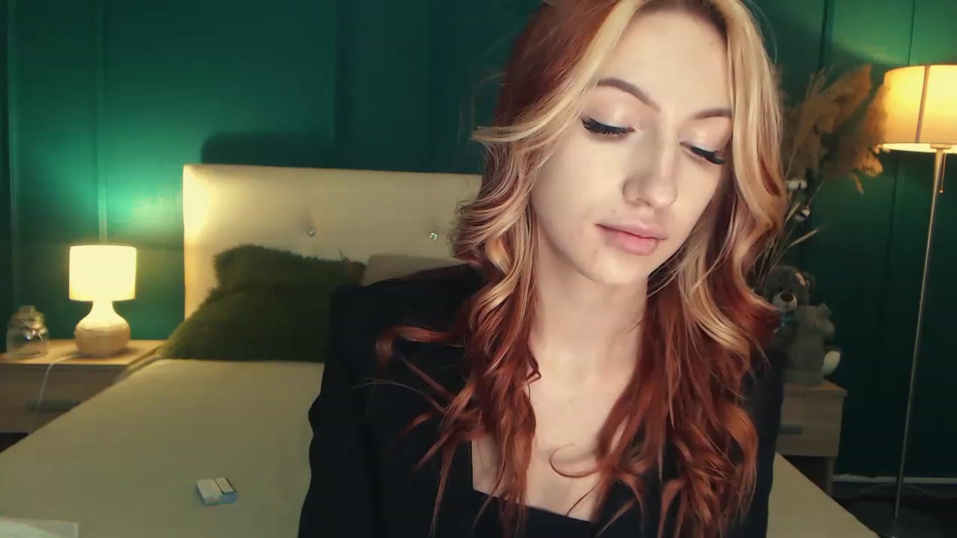 Gallery image thumbnail from LovelyGin's myfreecams stream on, 06/19/2023, 16:01 image 17 of 20