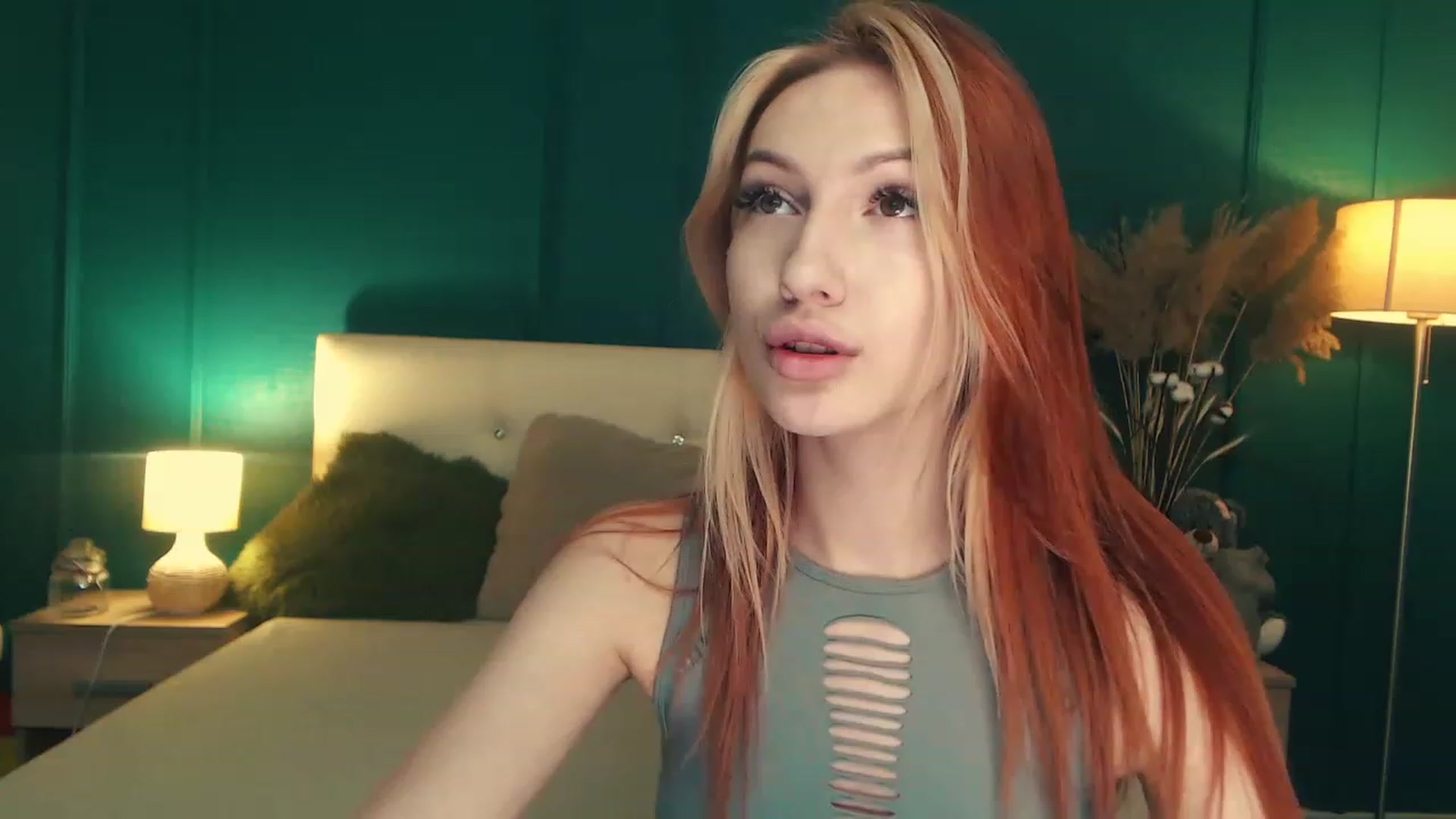 Gallery image thumbnail from LovelyGin's myfreecams stream on, 06/21/2023, 13:11 image 8 of 20