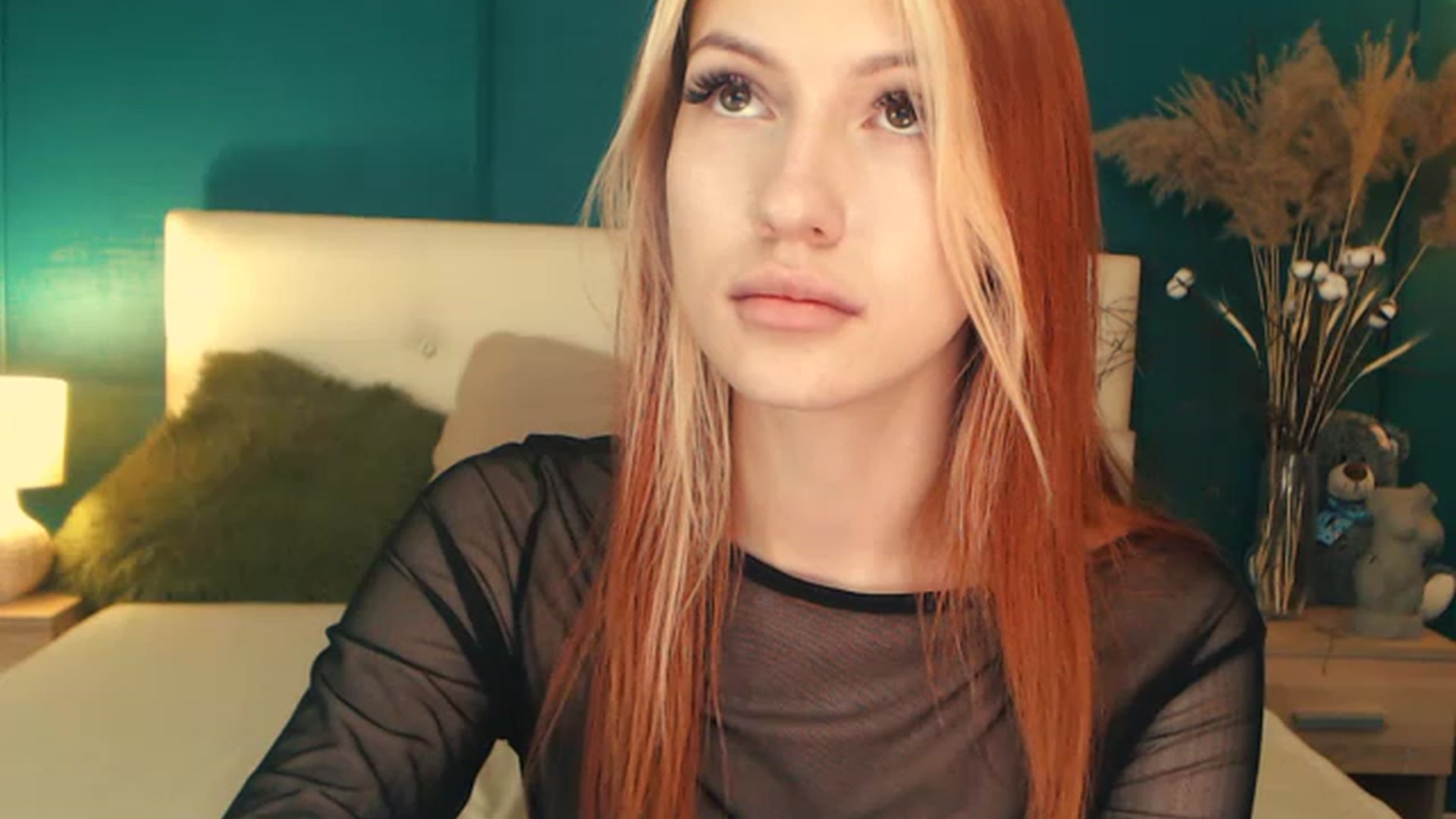 Gallery image thumbnail from LovelyGin's myfreecams stream on, 06/21/2023, 15:15 image 19 of 20