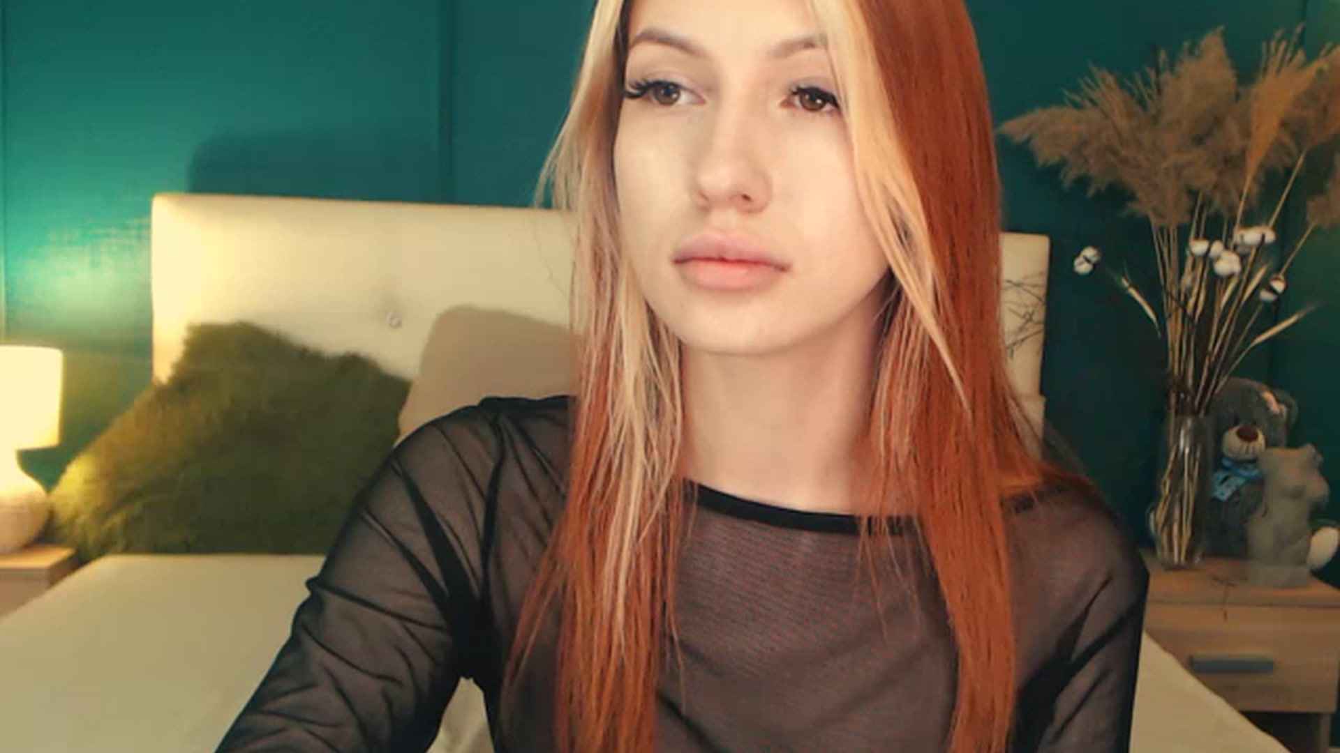 Gallery image thumbnail from LovelyGin's myfreecams stream on, 06/21/2023, 15:15 image 18 of 20