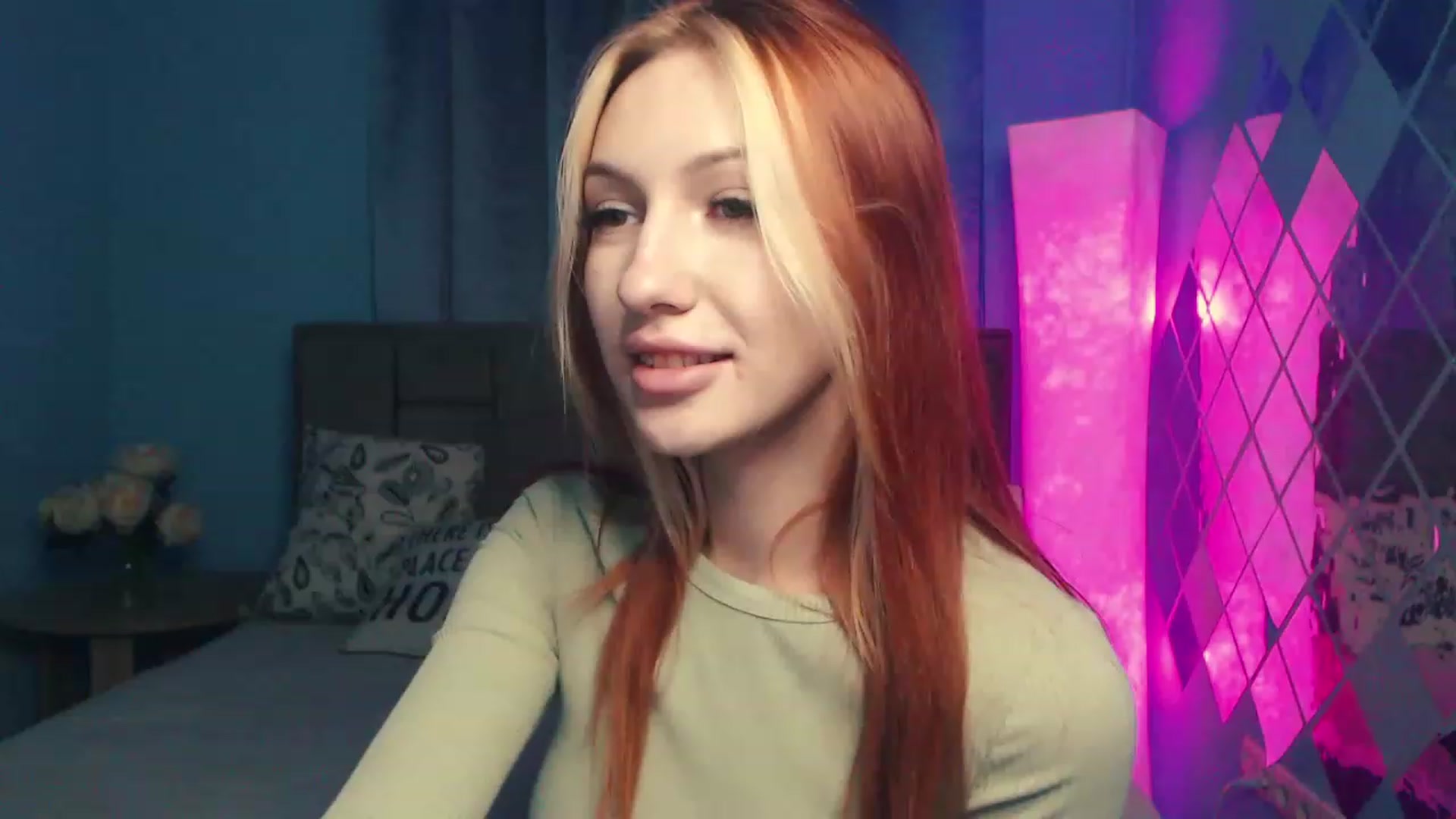 Gallery image thumbnail from LovelyGin's myfreecams stream on, 06/26/2023, 13:05 image 9 of 20