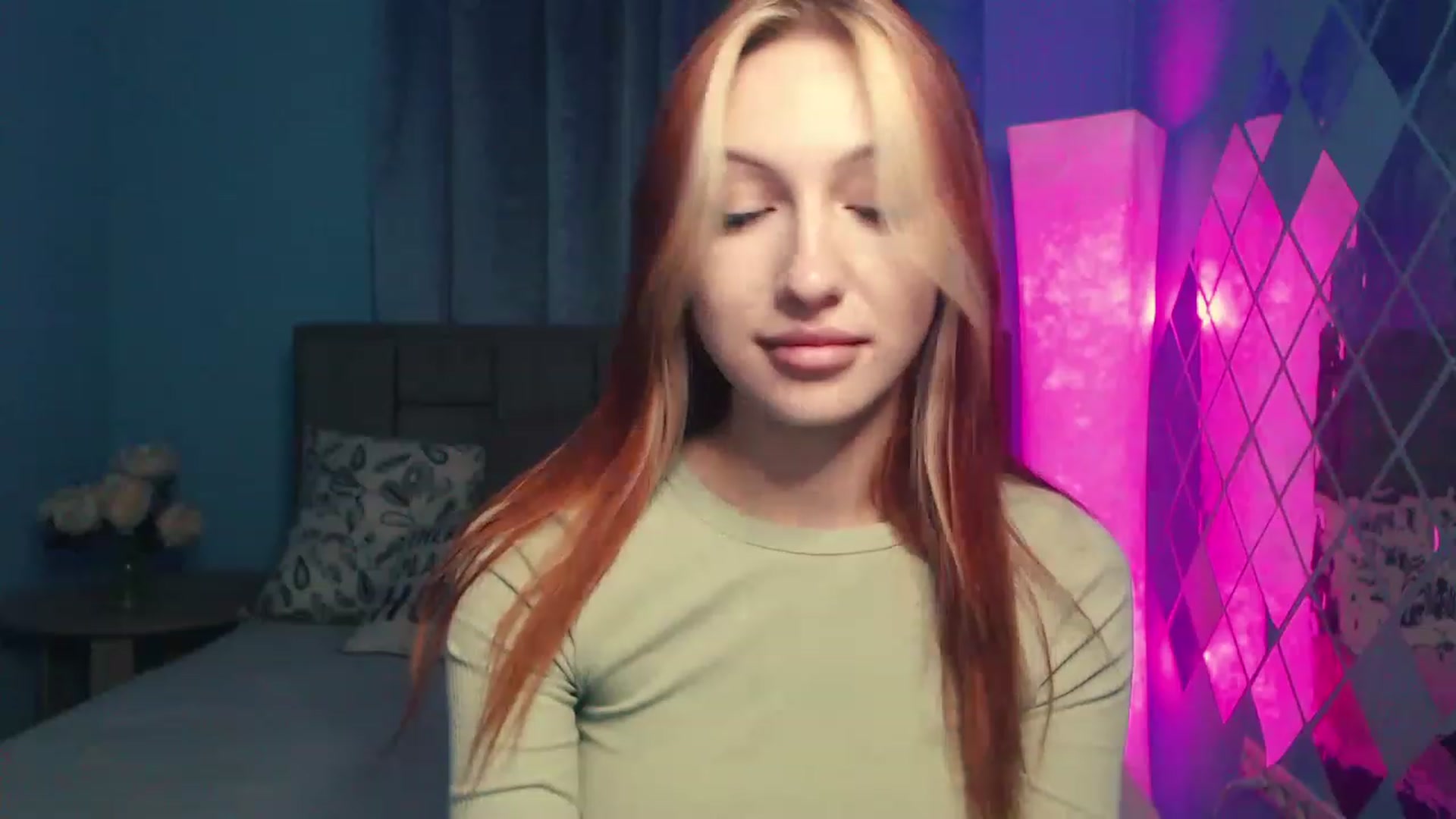 Gallery image thumbnail from LovelyGin's myfreecams stream on, 06/26/2023, 13:05 image 3 of 20