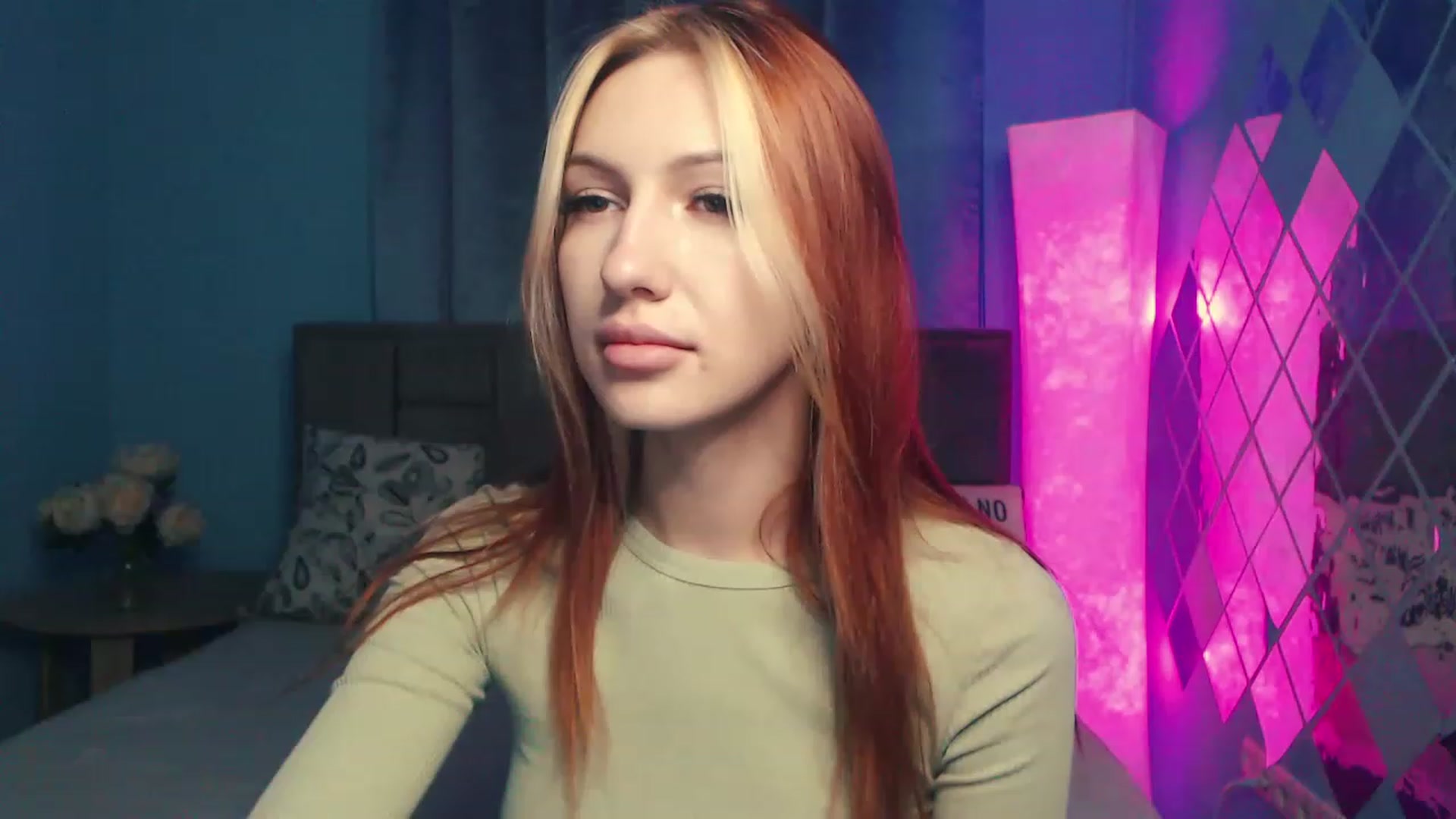 Gallery image thumbnail from LovelyGin's myfreecams stream on, 06/26/2023, 13:05 image 5 of 20