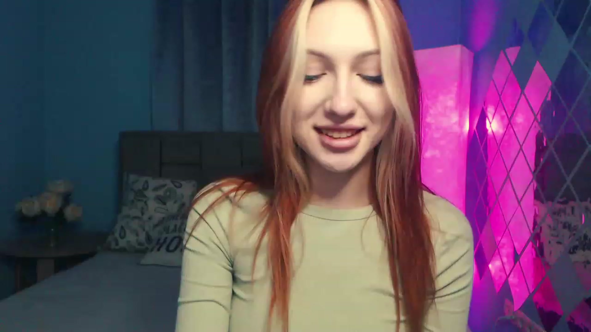 Gallery image thumbnail from LovelyGin's myfreecams stream on, 06/26/2023, 13:05 image 15 of 20