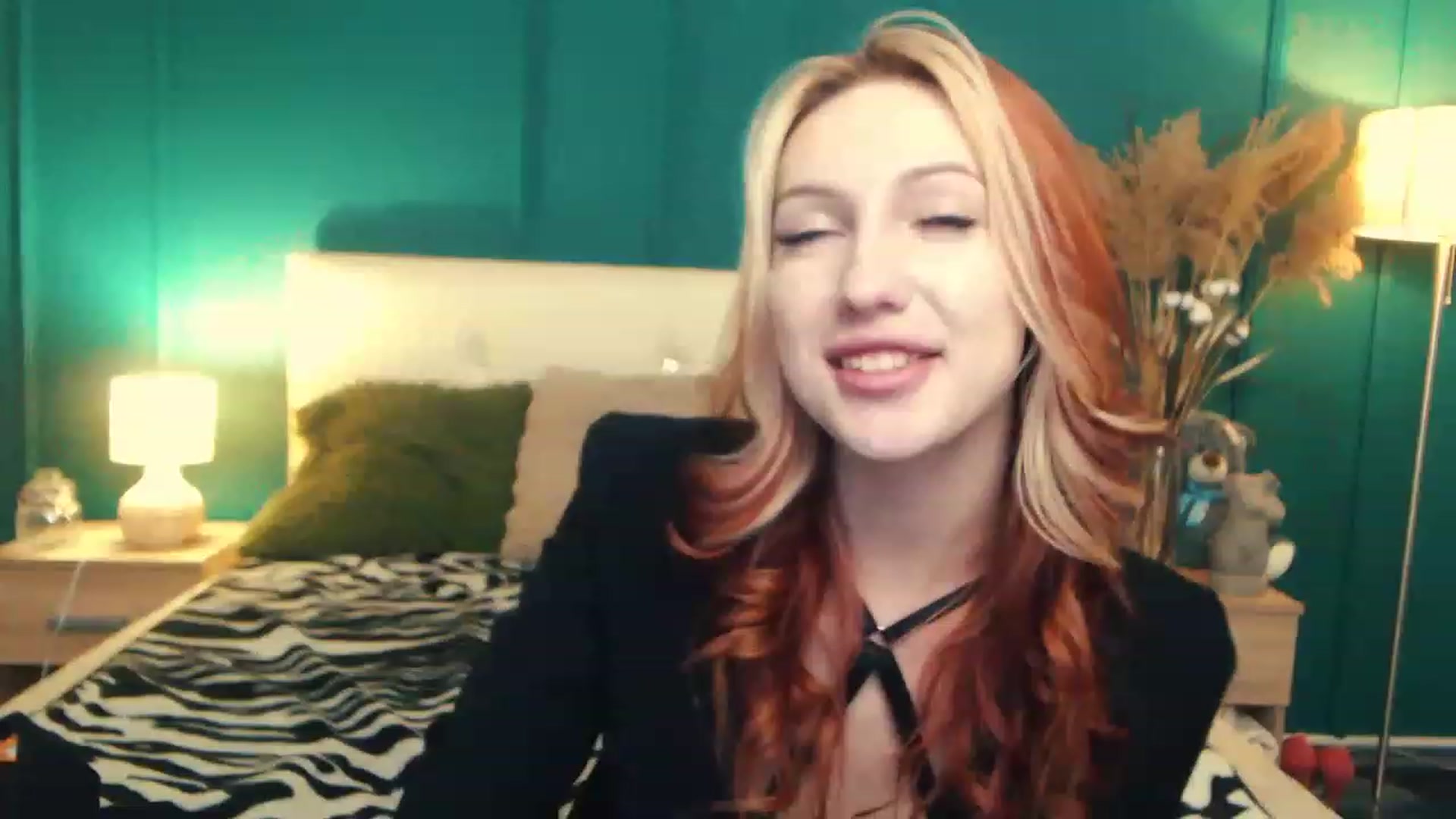 Gallery image thumbnail from LovelyGin's myfreecams stream on, 06/27/2023, 16:52 image 8 of 20