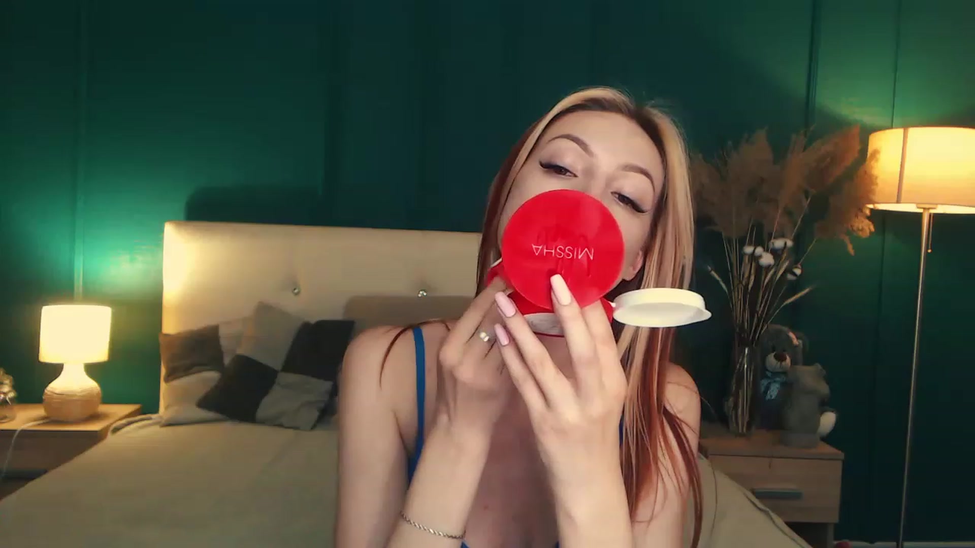 Gallery image thumbnail from LovelyGin's myfreecams stream on, 06/28/2023, 14:23 image 2 of 20